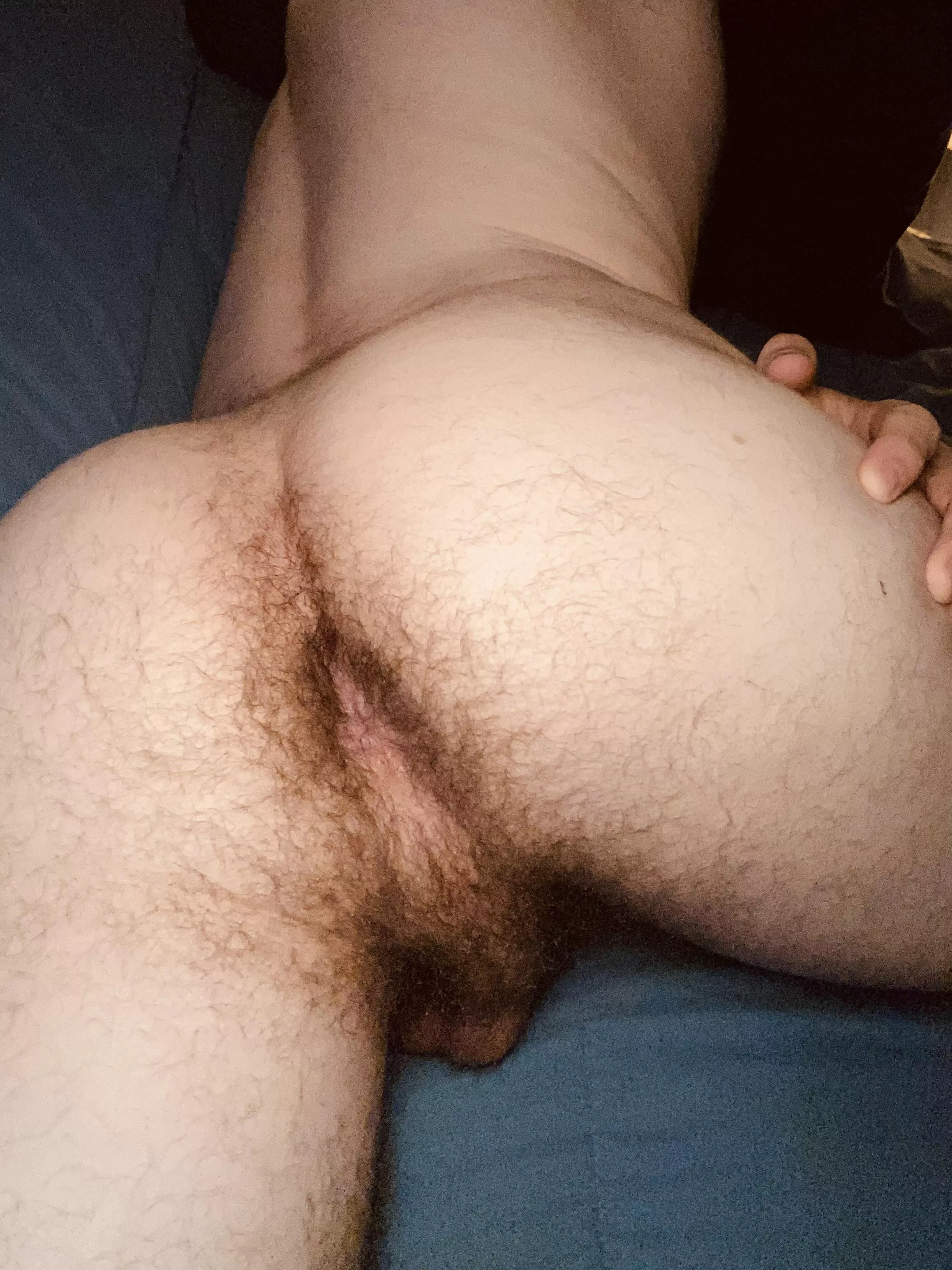 Need a tongue or dick in here now 😛 (24m)