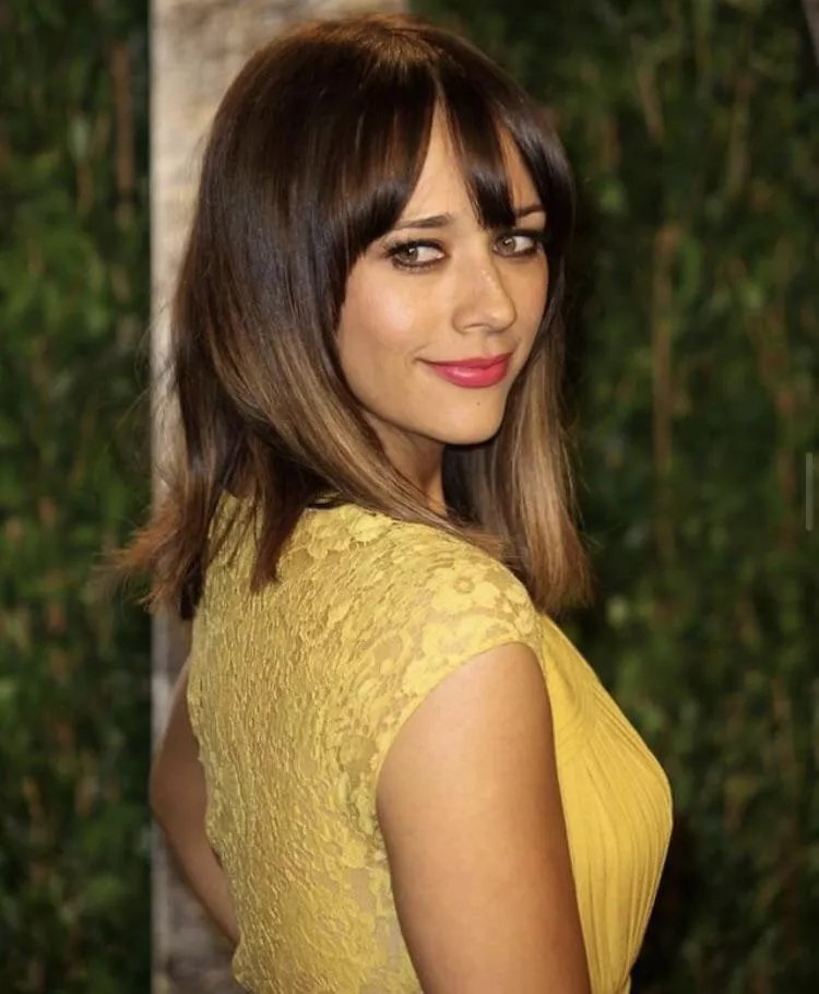 Never jerked to Rashida Jones before. Any bud want to help me out?