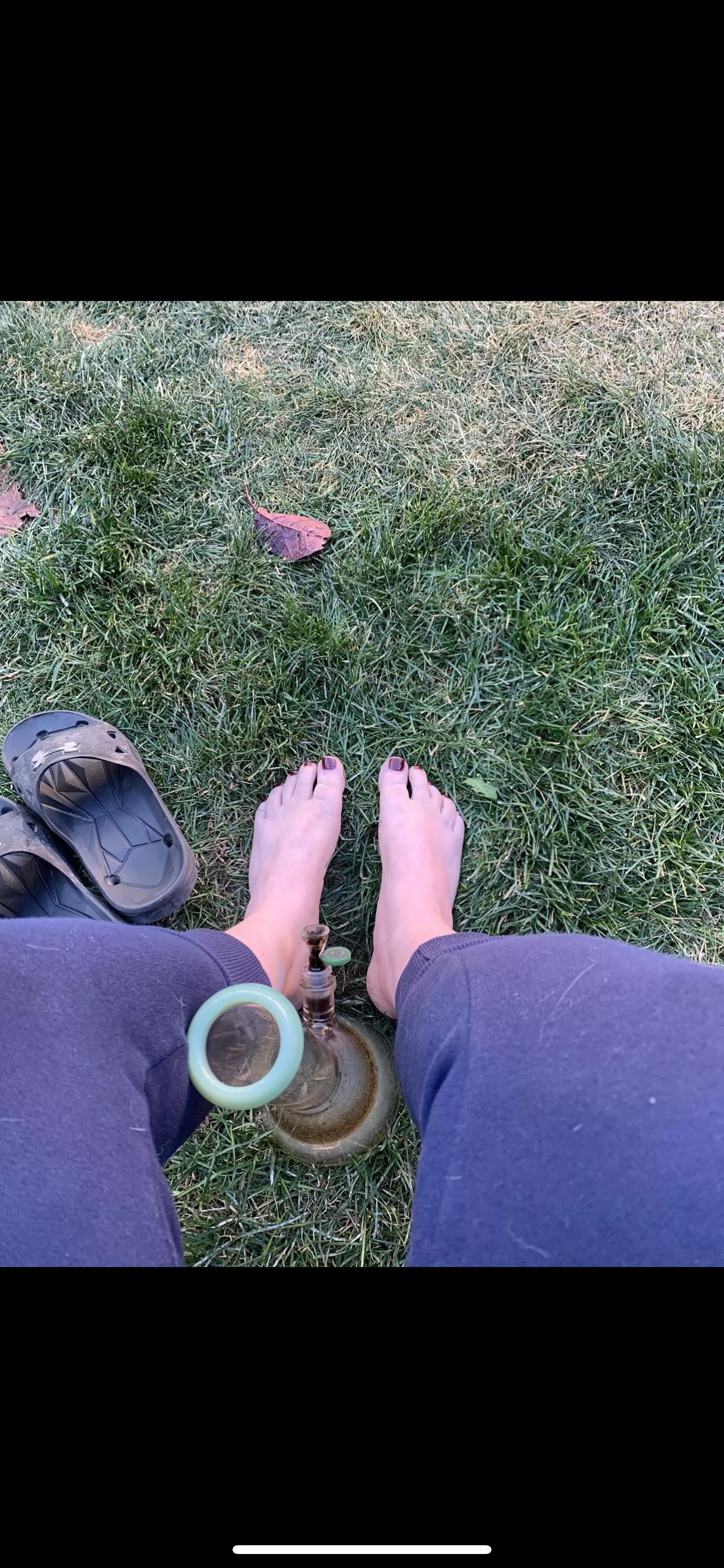 New pedicure outside in the grass. I’m happy.