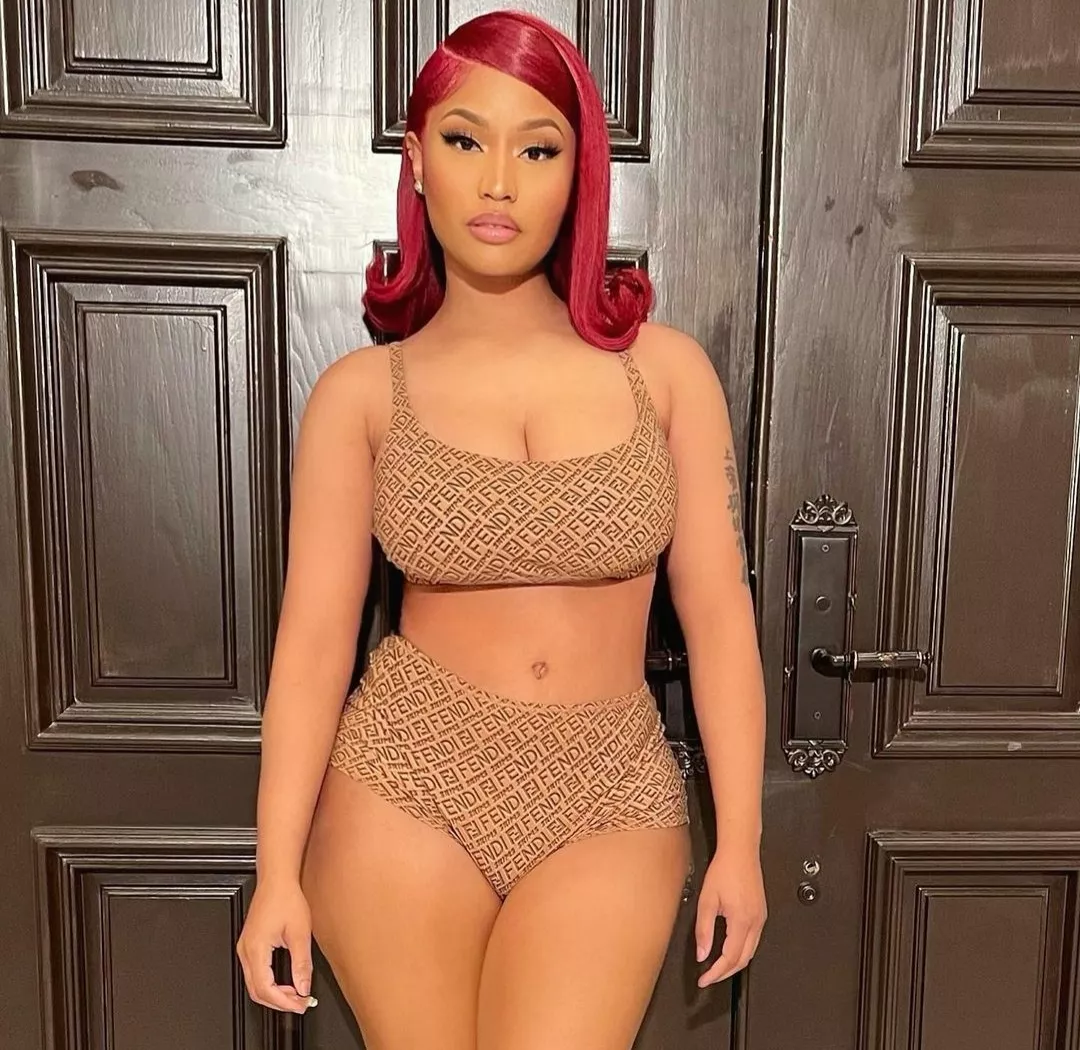 Nicki going red