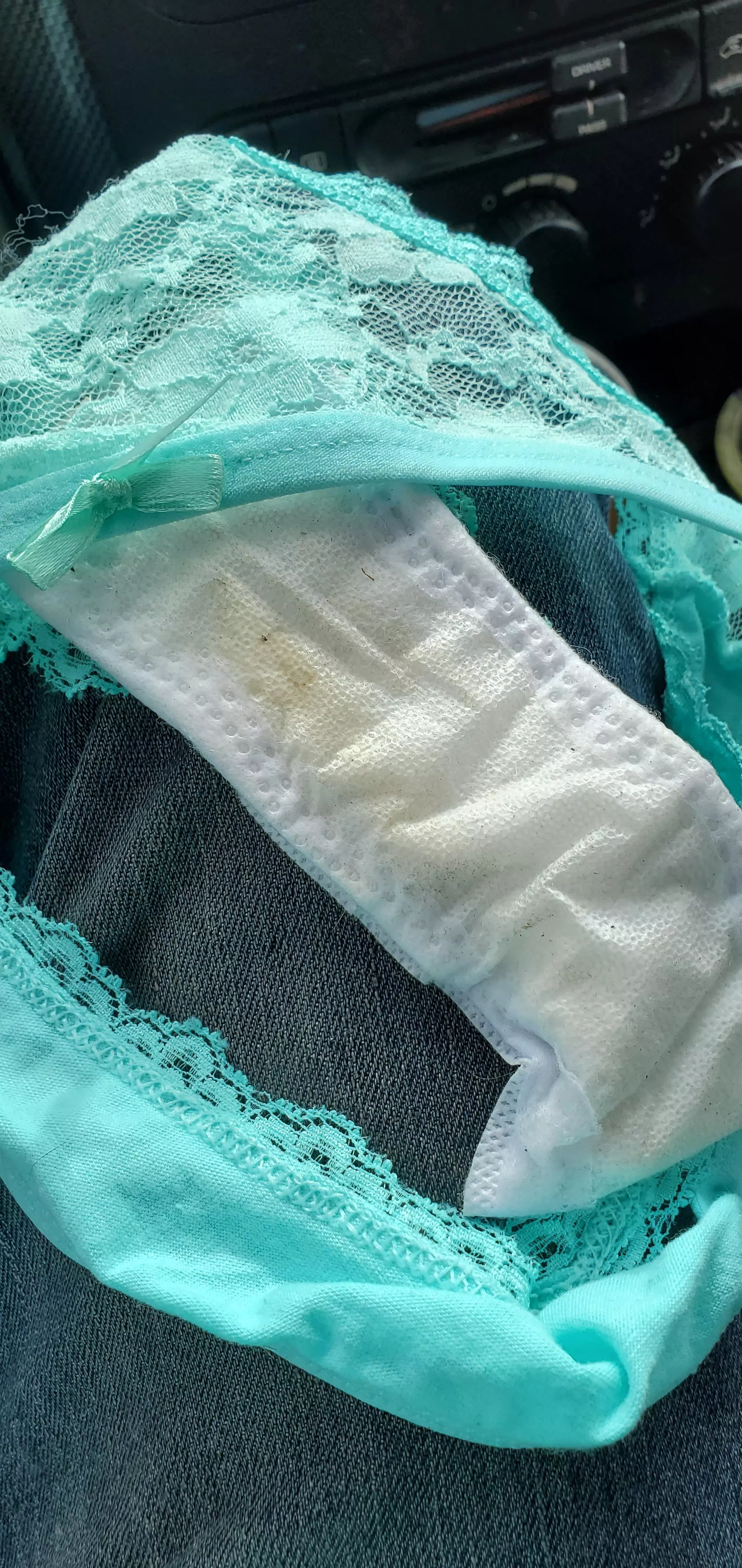 Niece's freshly worn pantiliner still stuck 2 her yoga thong. Age 34.