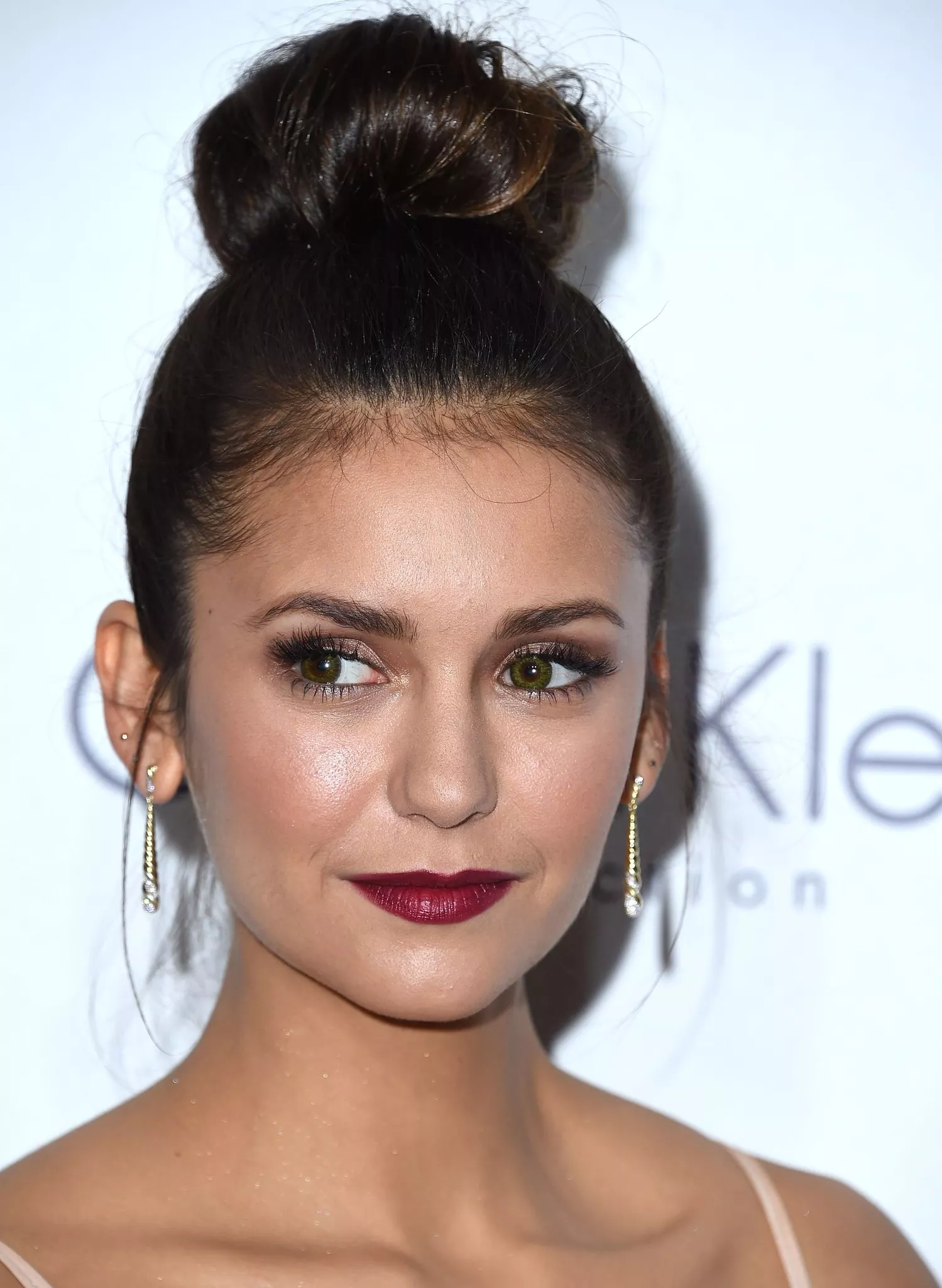 Nina Dobrev