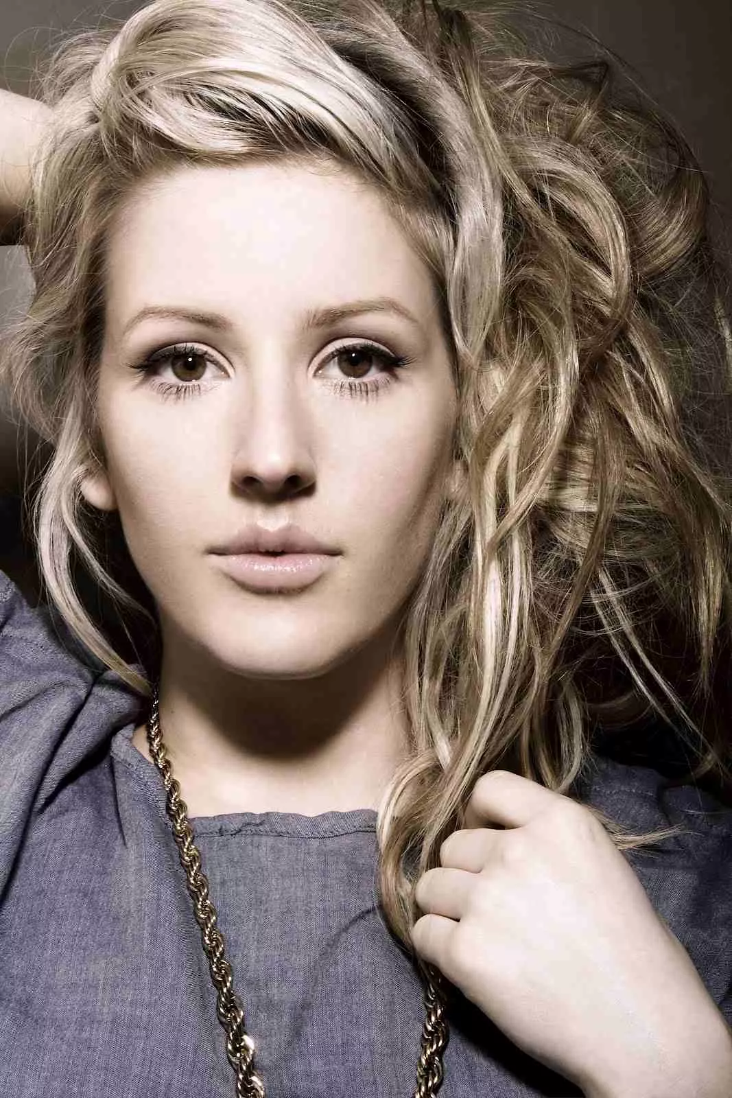 Not the typical gentleman boner, but Ellie Goulding is beautiful