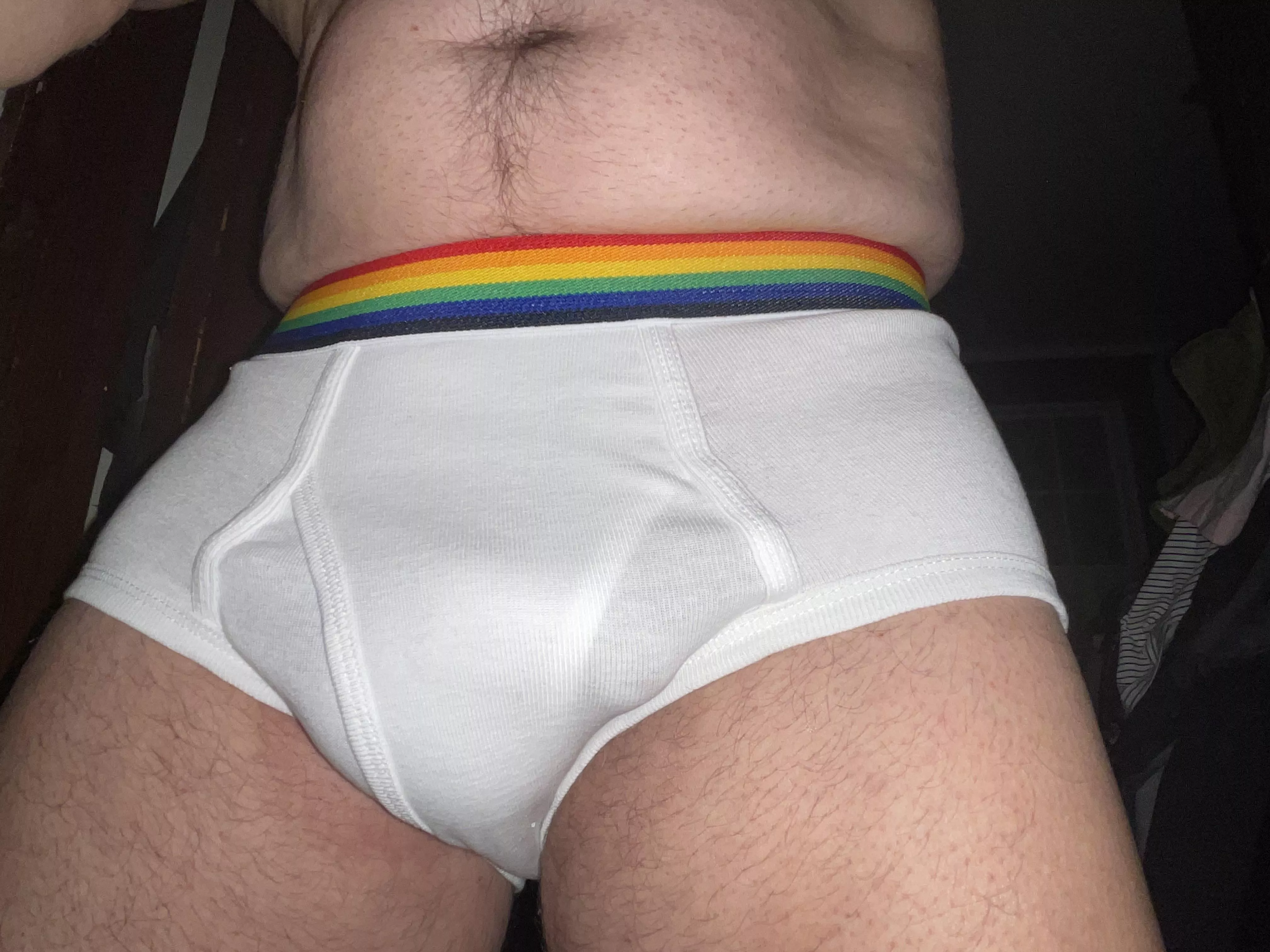 Nothing beats a fly front brief for TWT. Add in a custom Pride waistband and WOW! 🏳️‍🌈