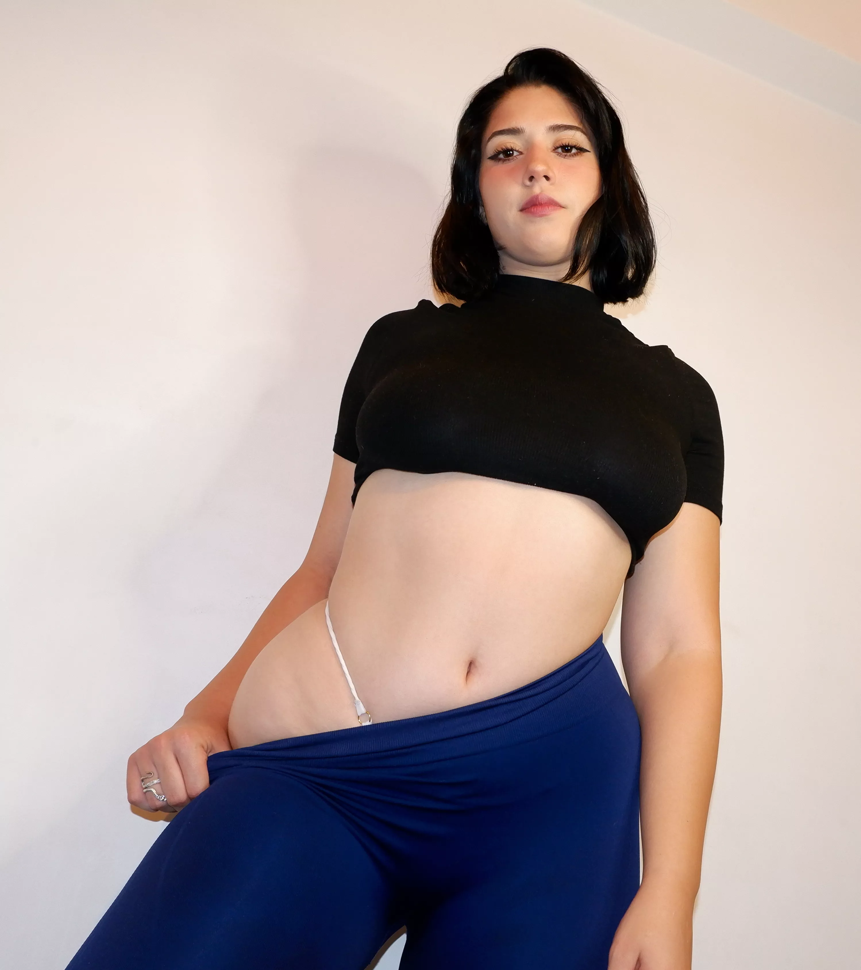 [OC] [F21] Don't worry, it doesn't bite