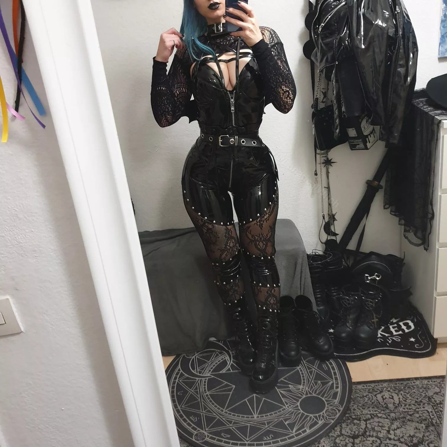 [OC] I am completely in love with my new outfit. I turned so many heads on my way to work today 😈