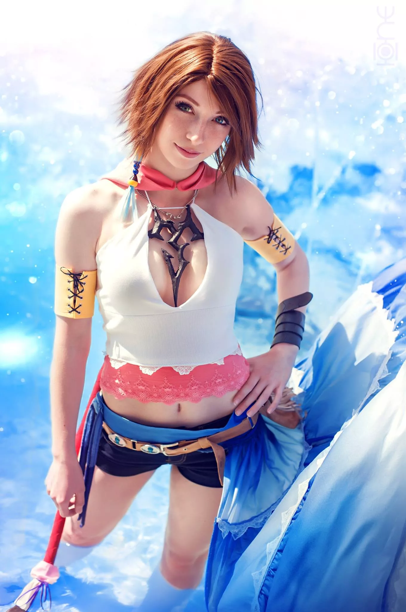 OC - I wanted to share my Gunner Yuna cosplay!! I want to do another shoot soon since I have the tiny bee guns now QwQ;;; The photographer is Lexaonephotographie