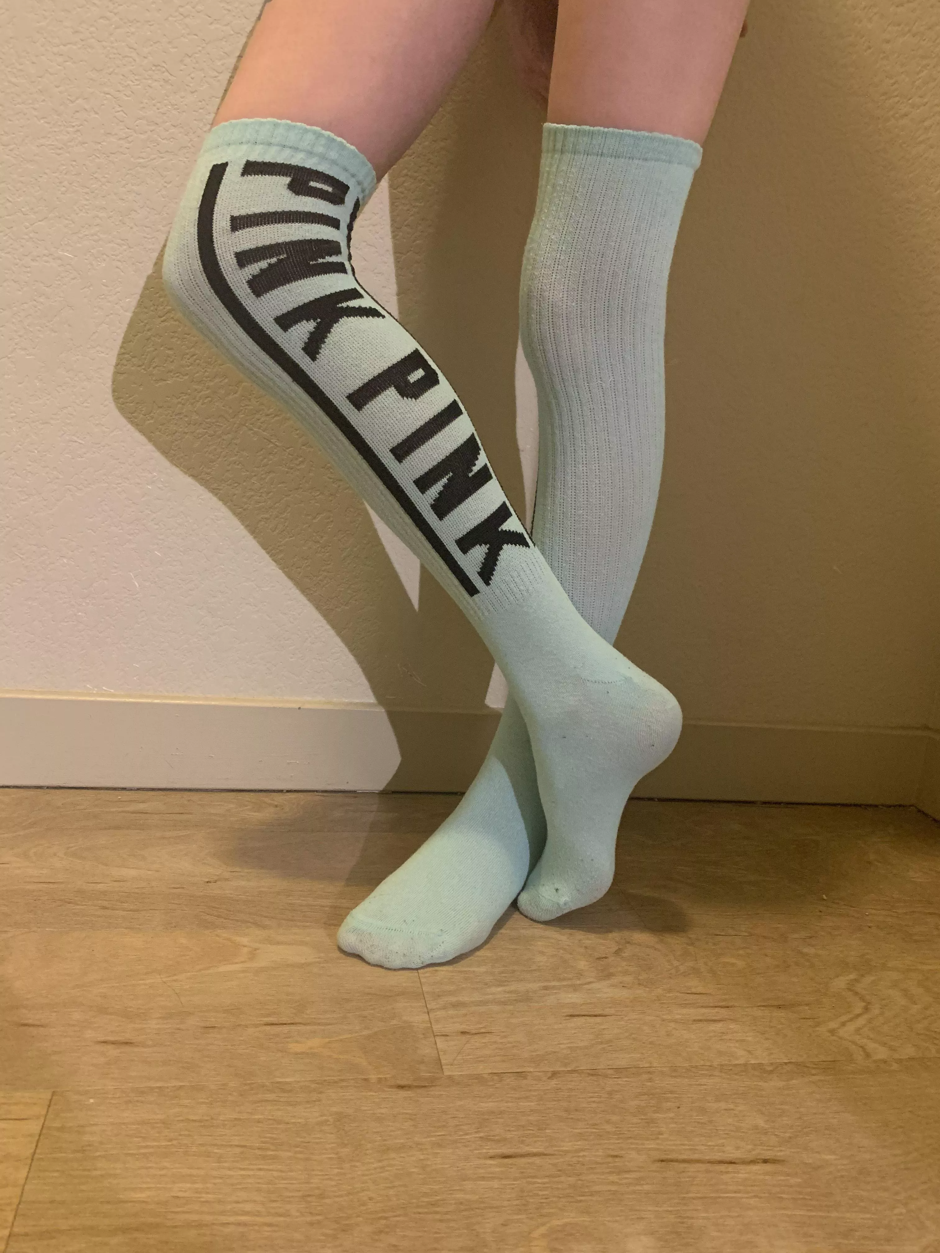 One my favorite pairs of knee socks, what do you think?