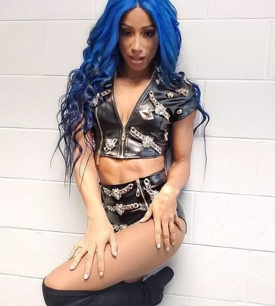 One of the few black women id fuck Sasha Banks