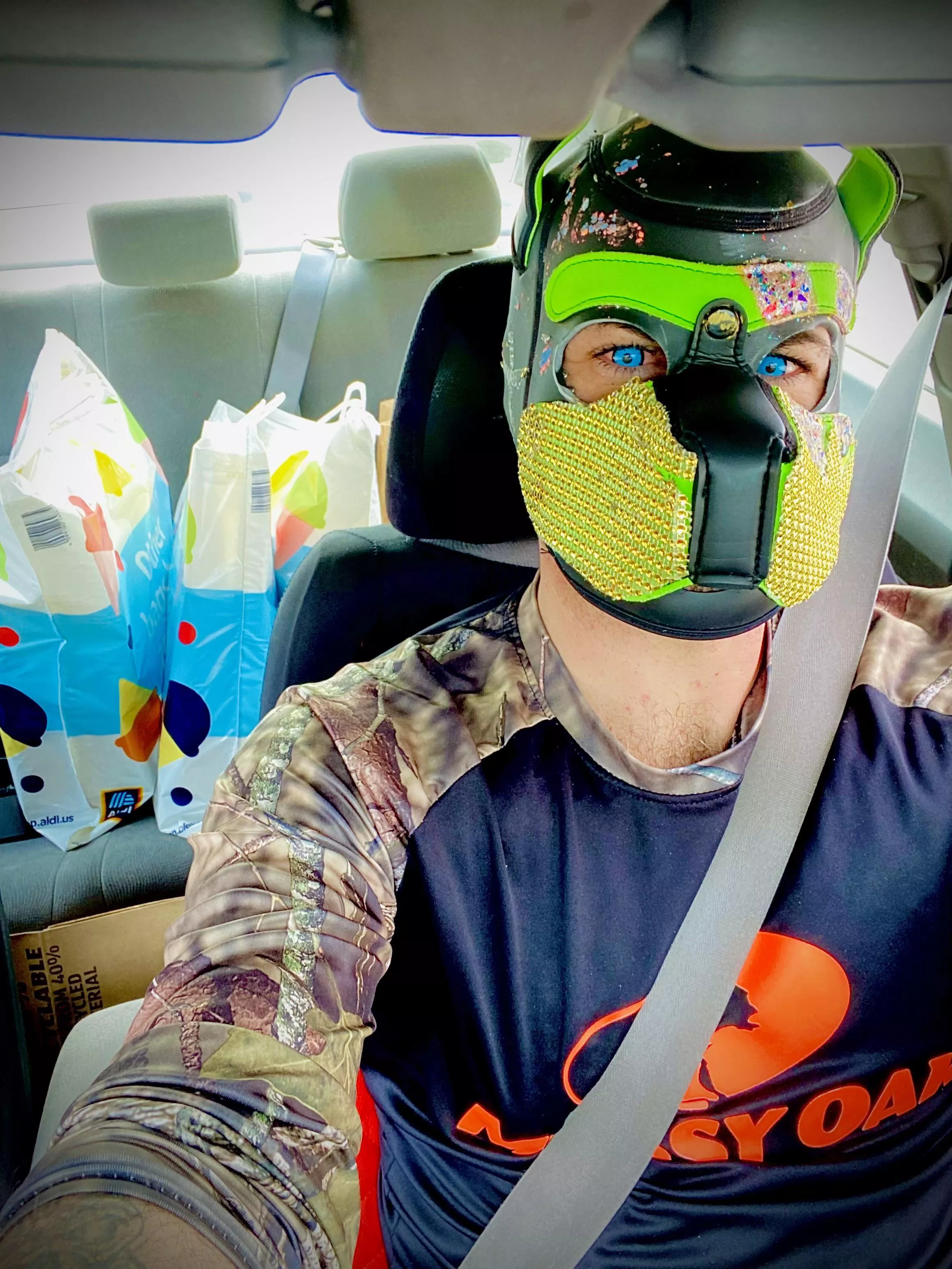 Out doing Instacart in my Sunday best. Awroooooooo!