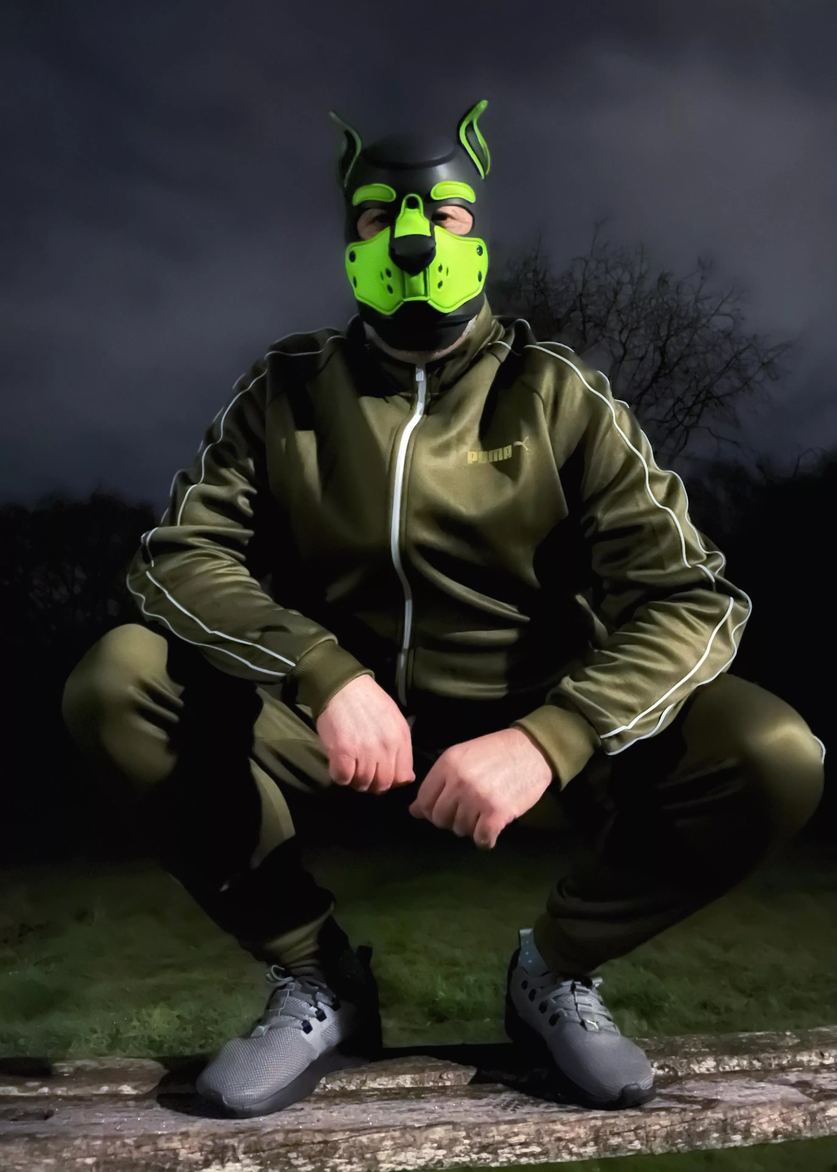 Out for walkies with Pup Spencer, he managed to grab this moody shot of me Slav squatting *Woof*