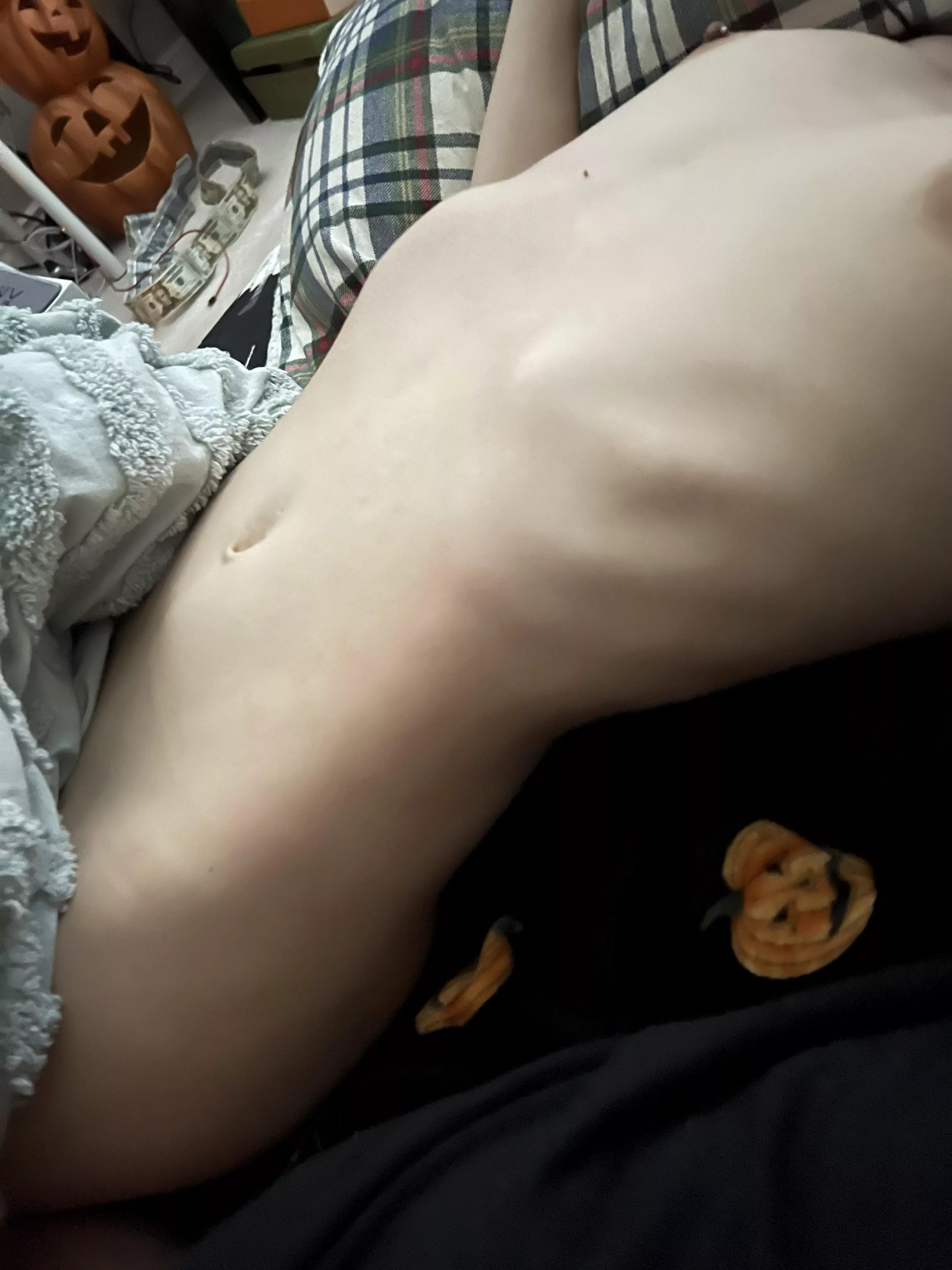 Pale skin with ribs and piercings. My cum dumpster