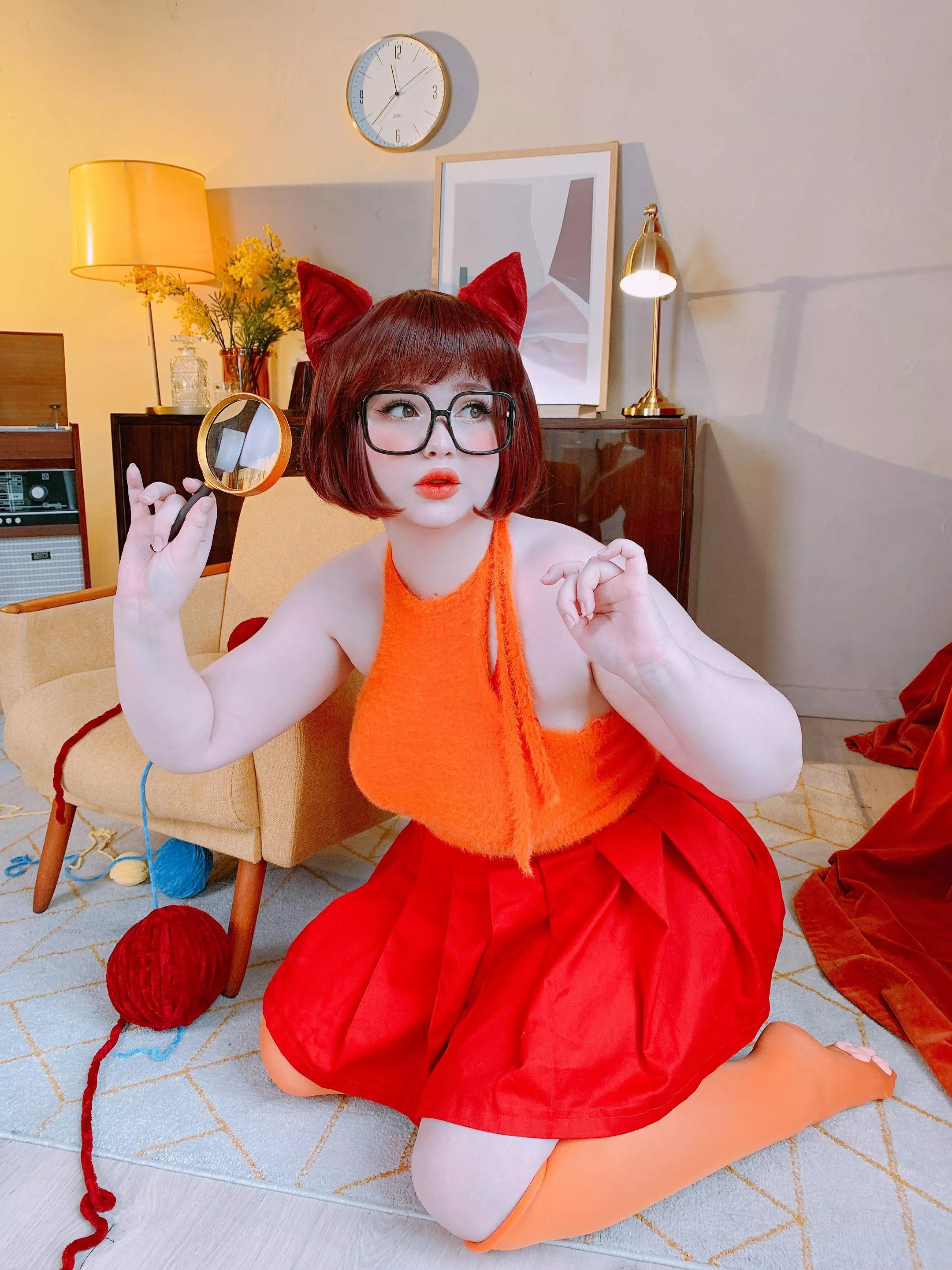 Pawsome Kitty Velma is looking for clues! By Venus Blessing