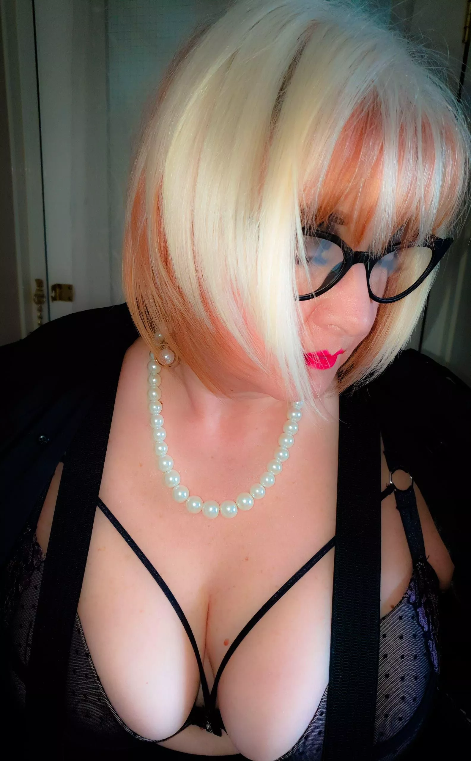 Pearl's and cleavage