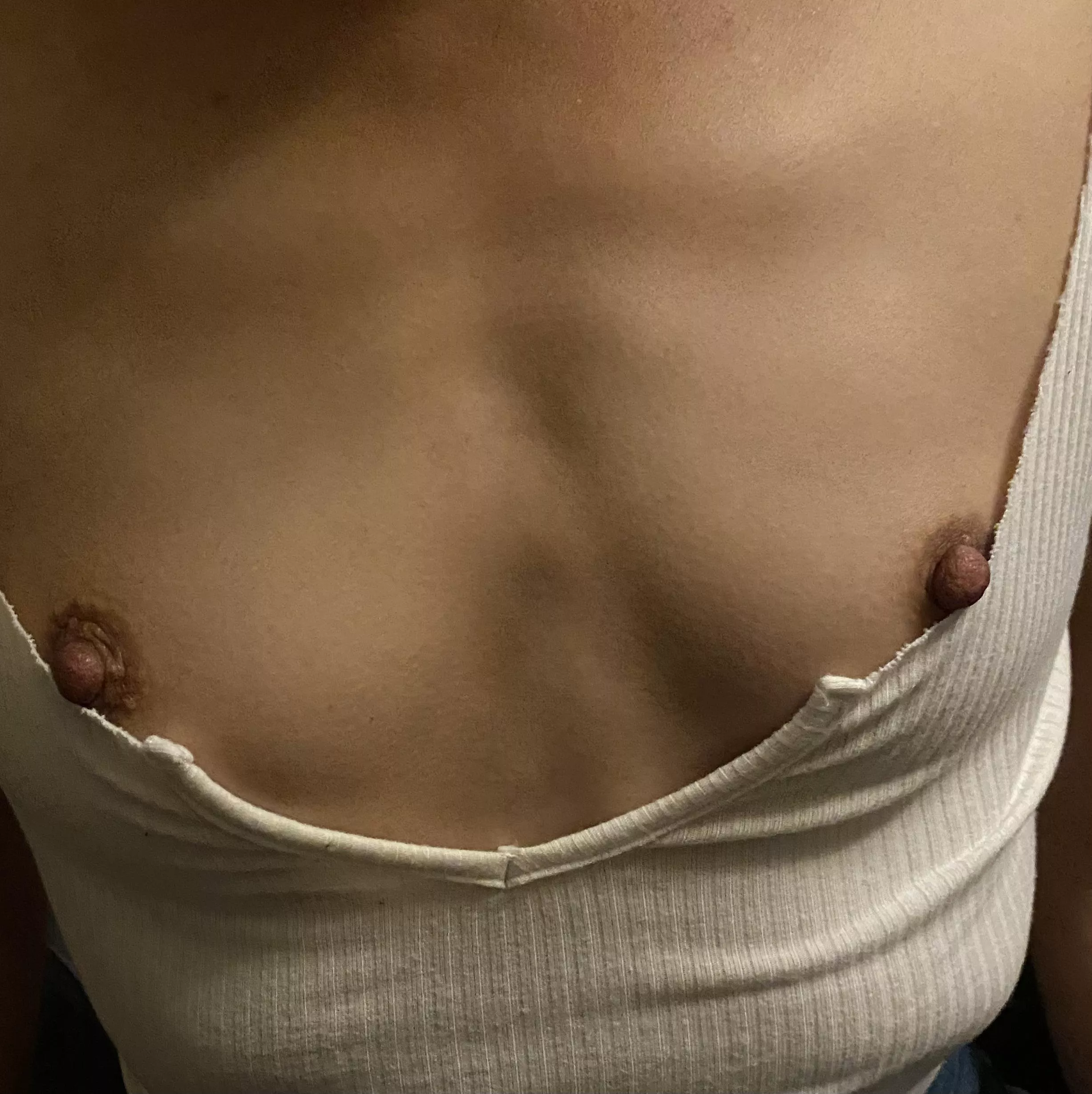 Peeping nips - do you like ?