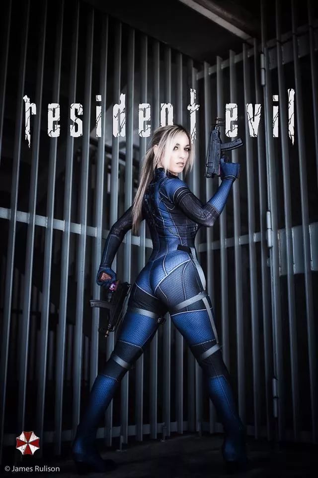 Pixie Quinn as Jill Valentine (Resident Evil)