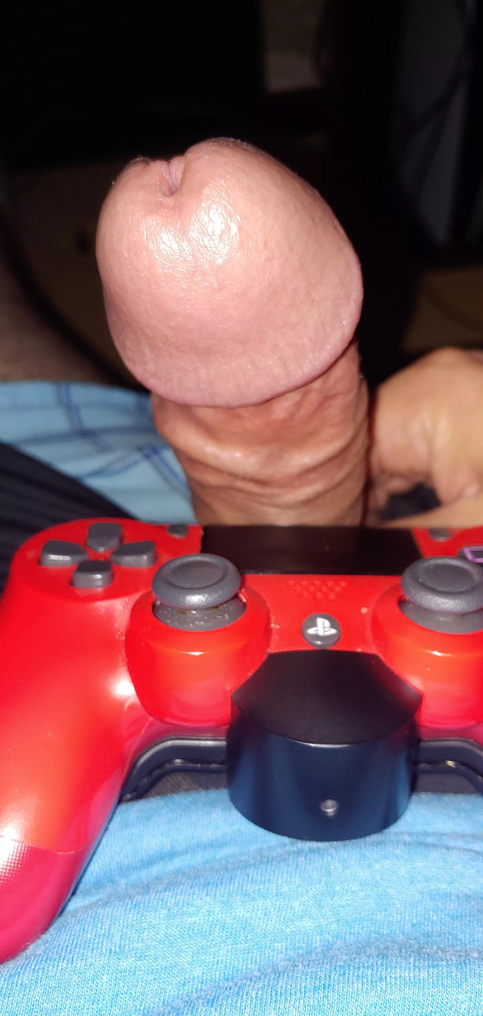 Player 2 gets to pick which joystick to use 😏😈 [M]