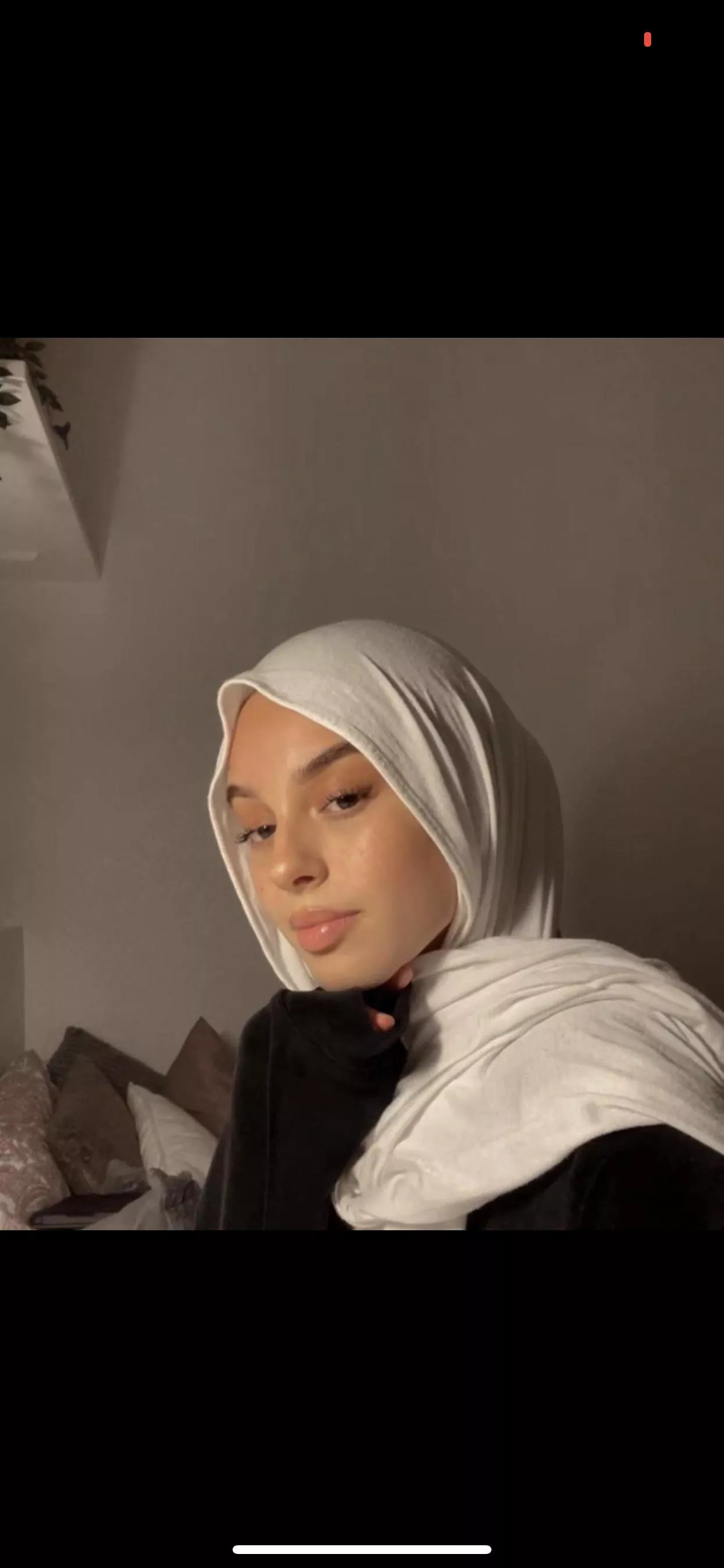 Please give cum tribute to my innocent Shia sister on face