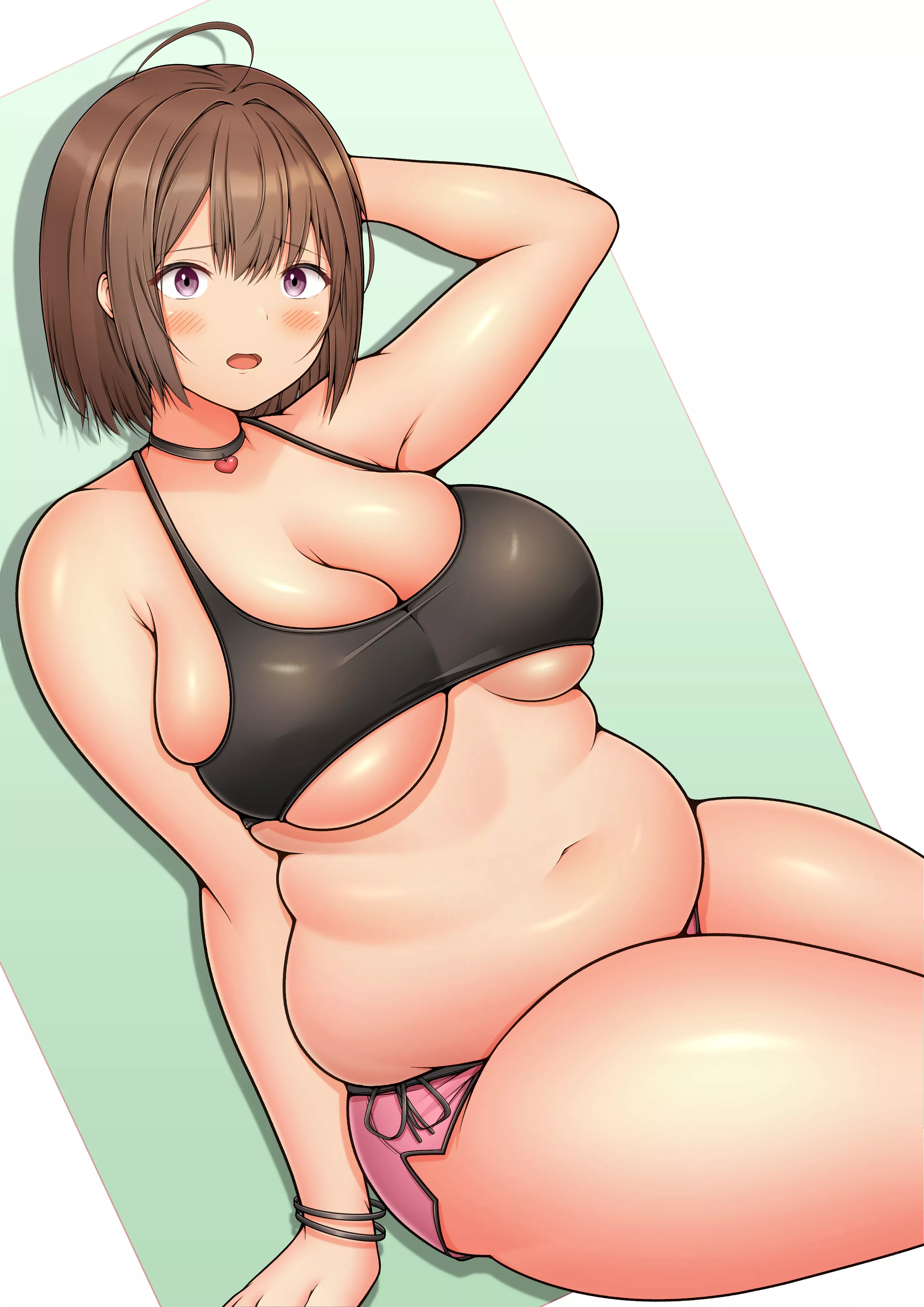 Plump oneesan !