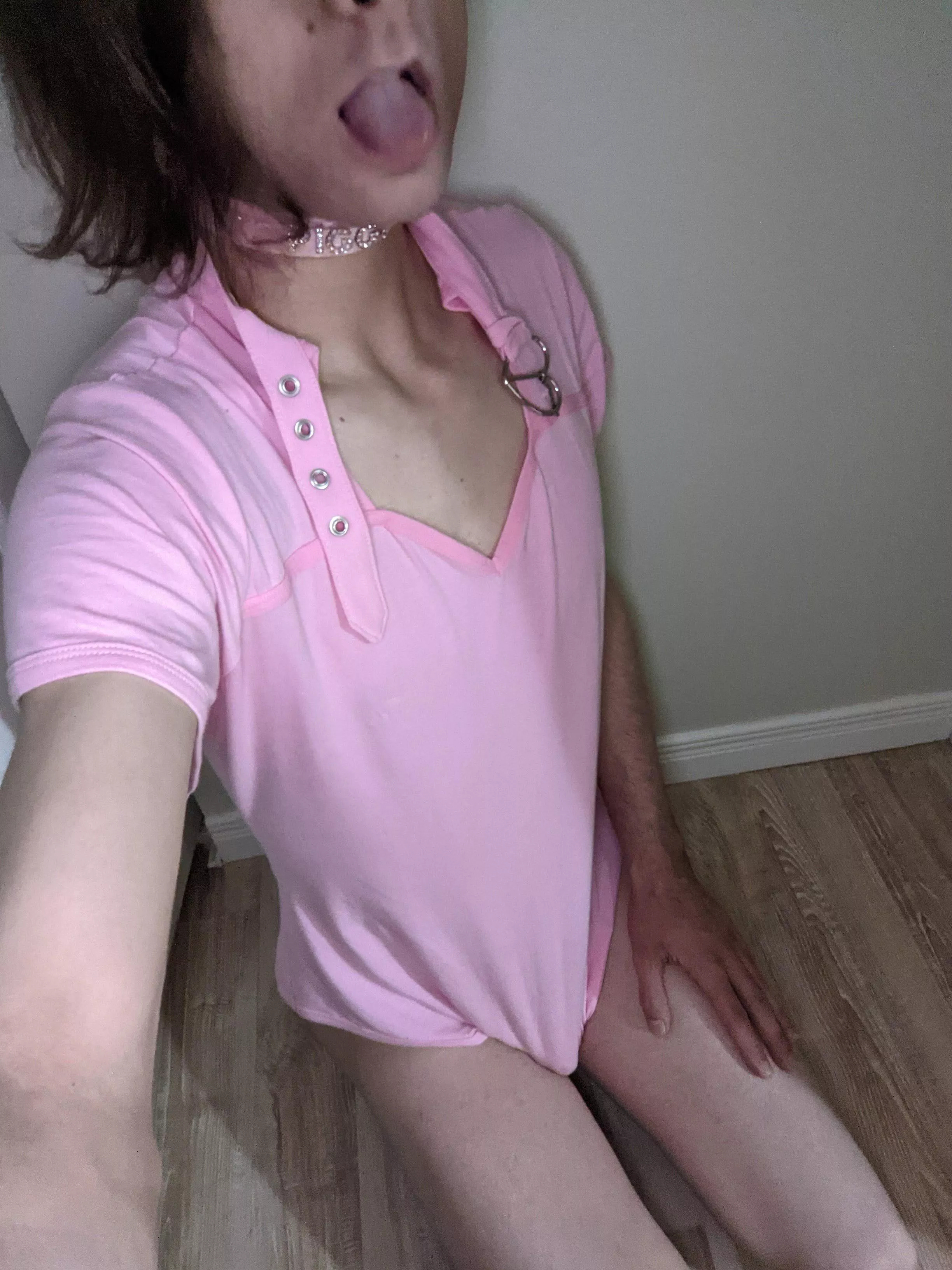 Pm me I am a pathetic sissy piggy 🐷 oink oink