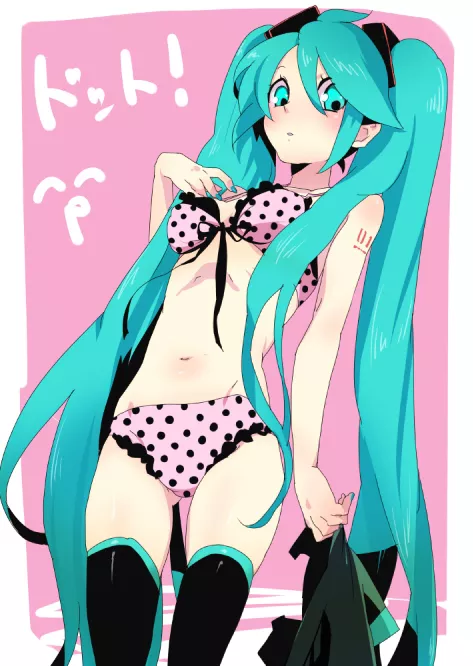 Polka dot pantsu