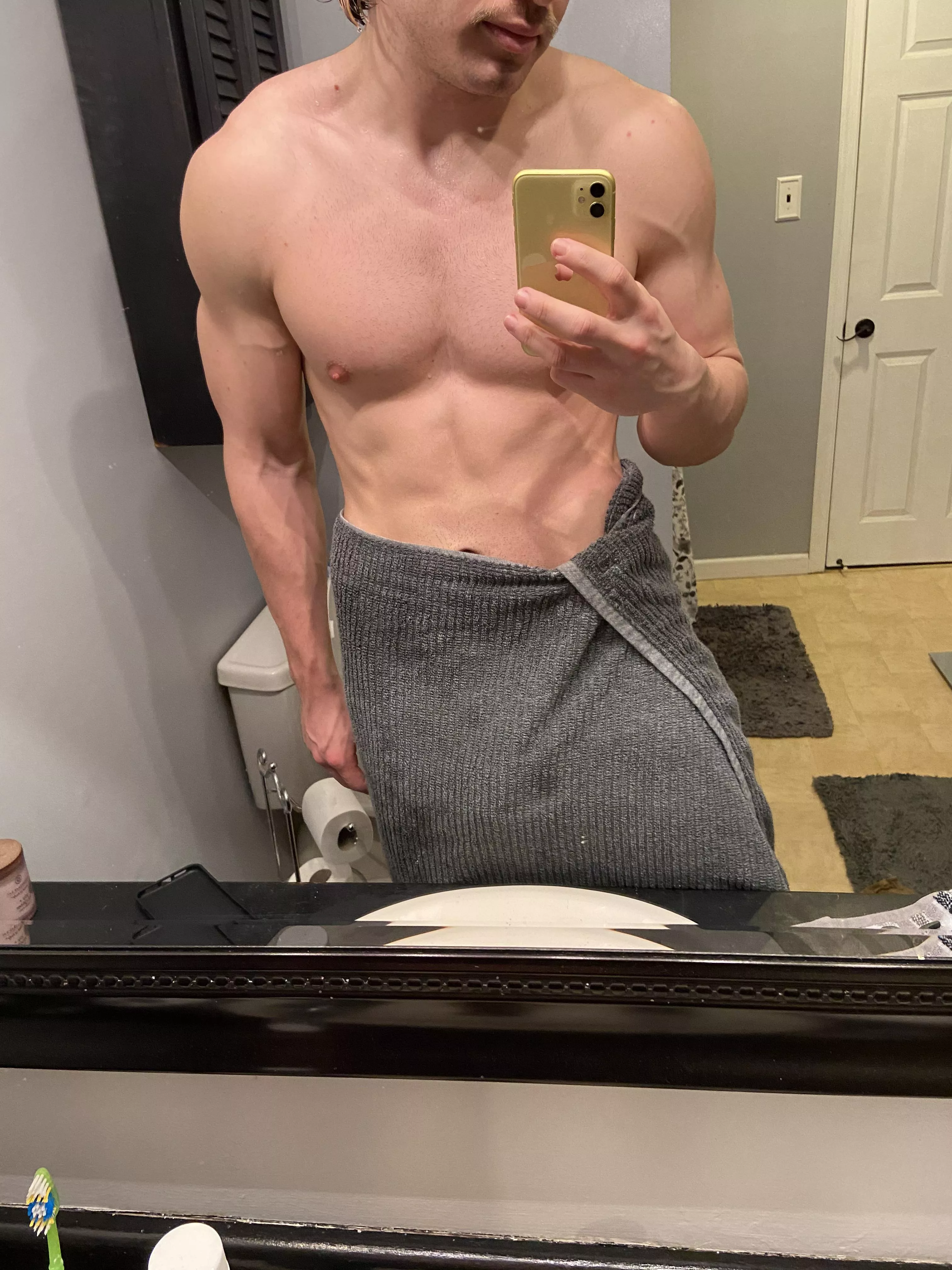 Post shower (M)