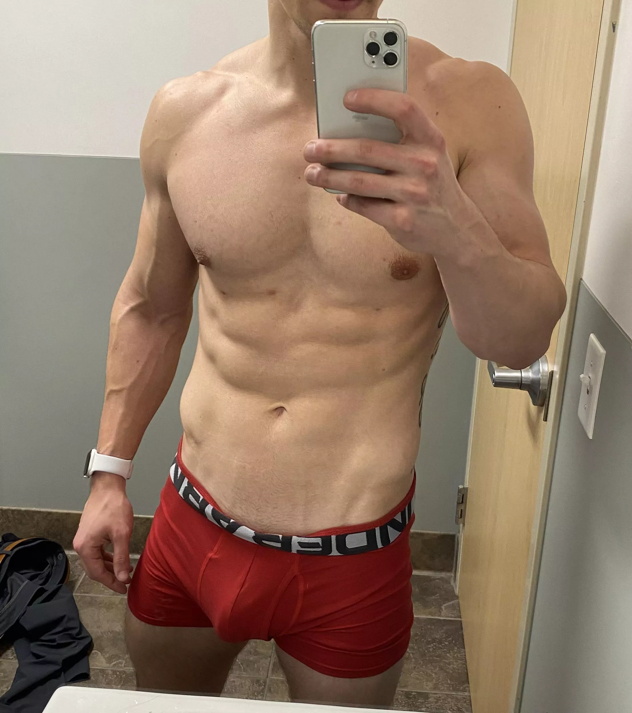 Post-workout bulge 🙂