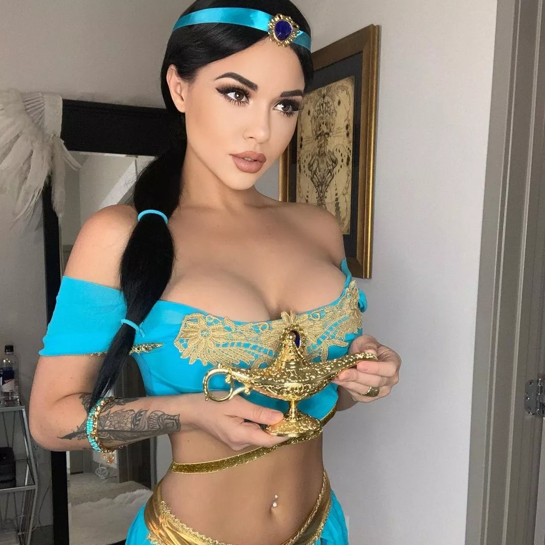 Princess Jasmine by Aimee Spiers