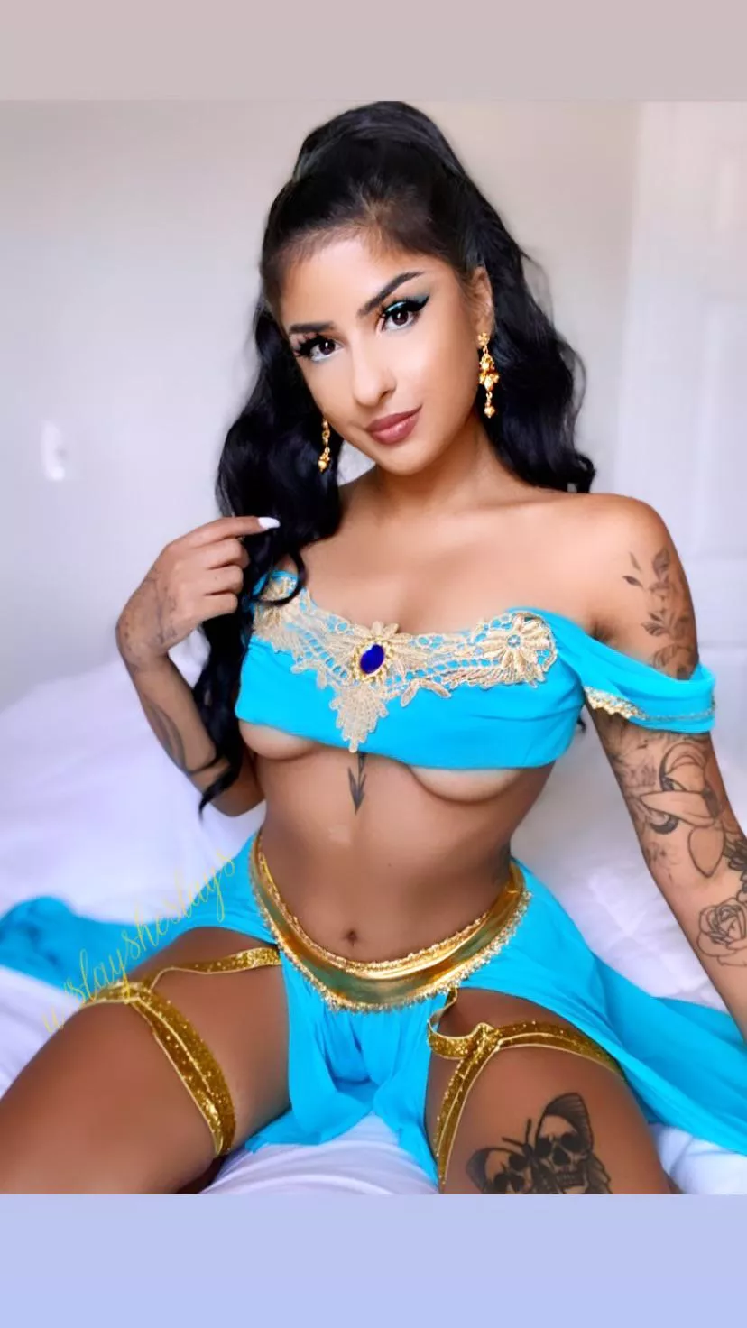 Princess Jasmine by Slaysheslays.