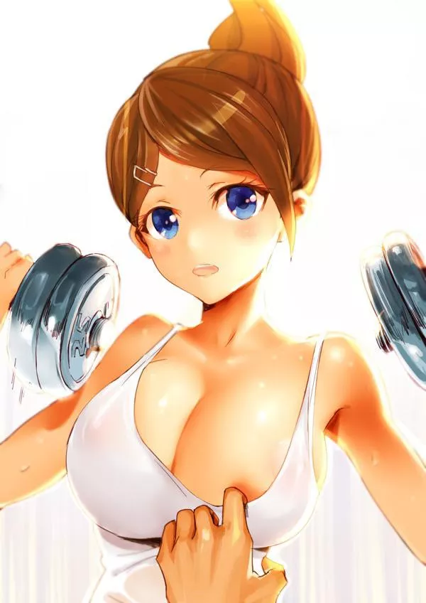 Pulling Asahinaâ€™s shirt down while she works out