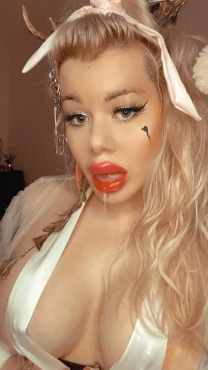 Pumped lips, pumped tits