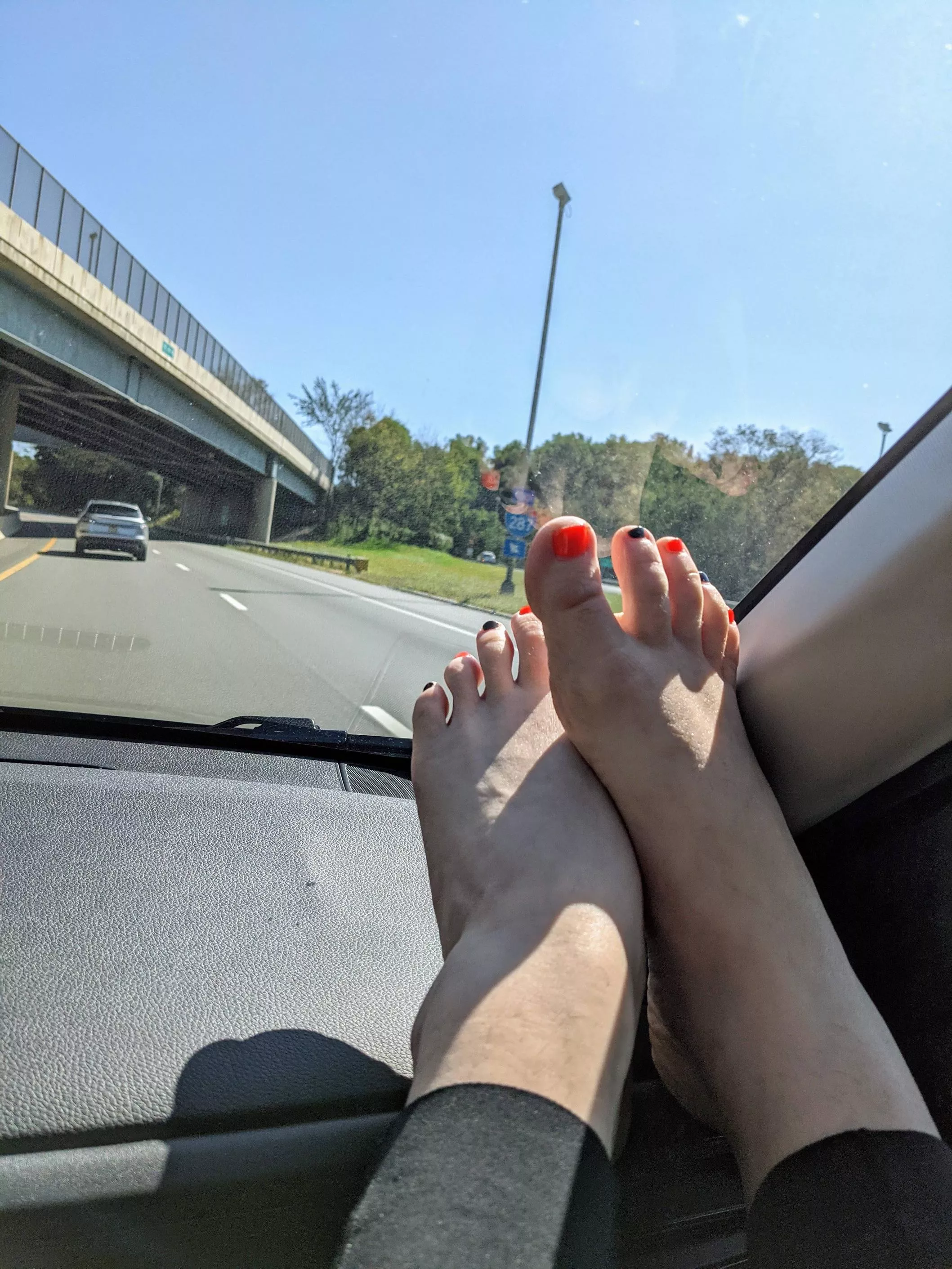 pumpkin spice toes