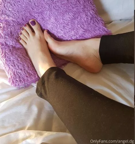 Purple toes ðŸ’œ