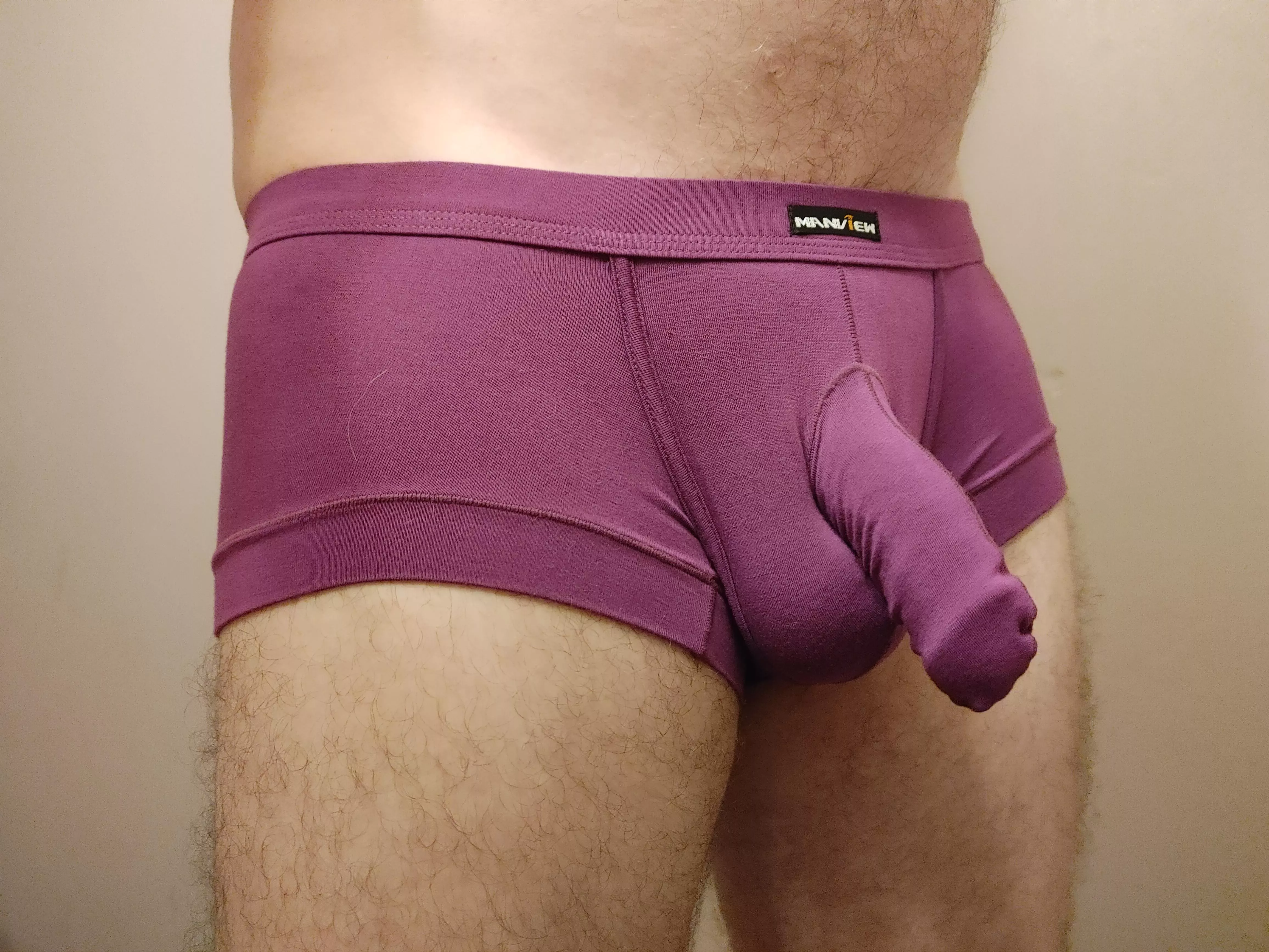 Put on my usual style today. I like the purple.