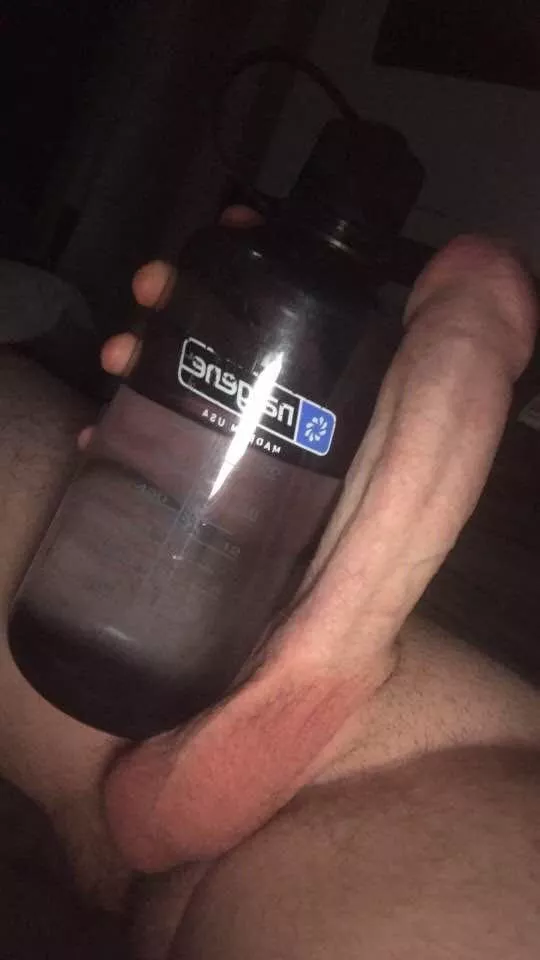 Rate my 18 yo uncut cock? ðŸ’•