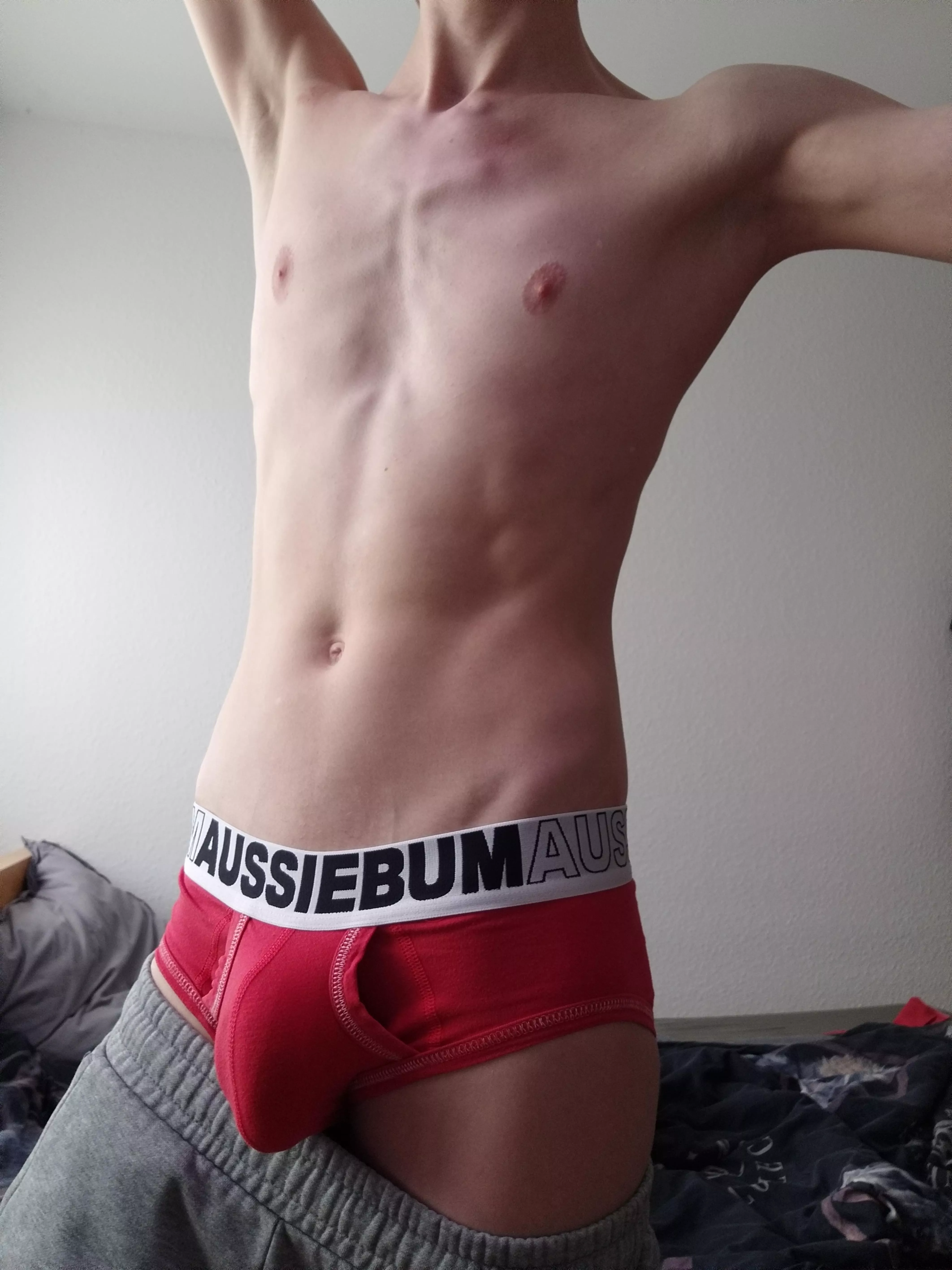 Rate my bulge ;)