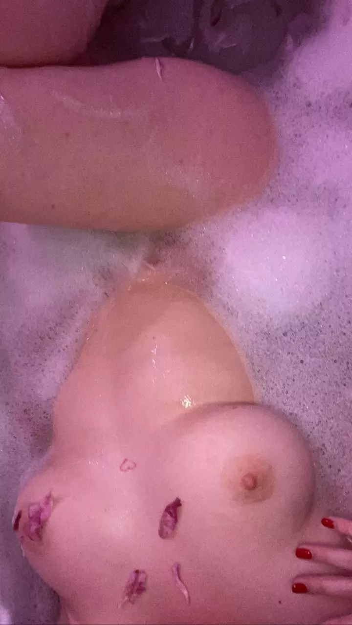 Rate my tits honey 😋