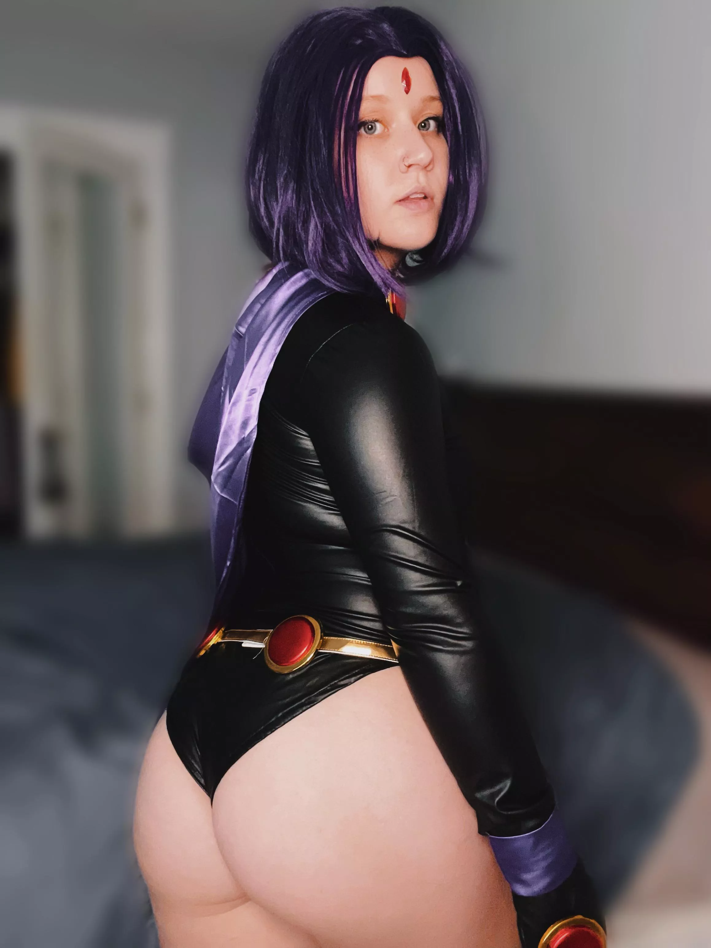 Raven booty