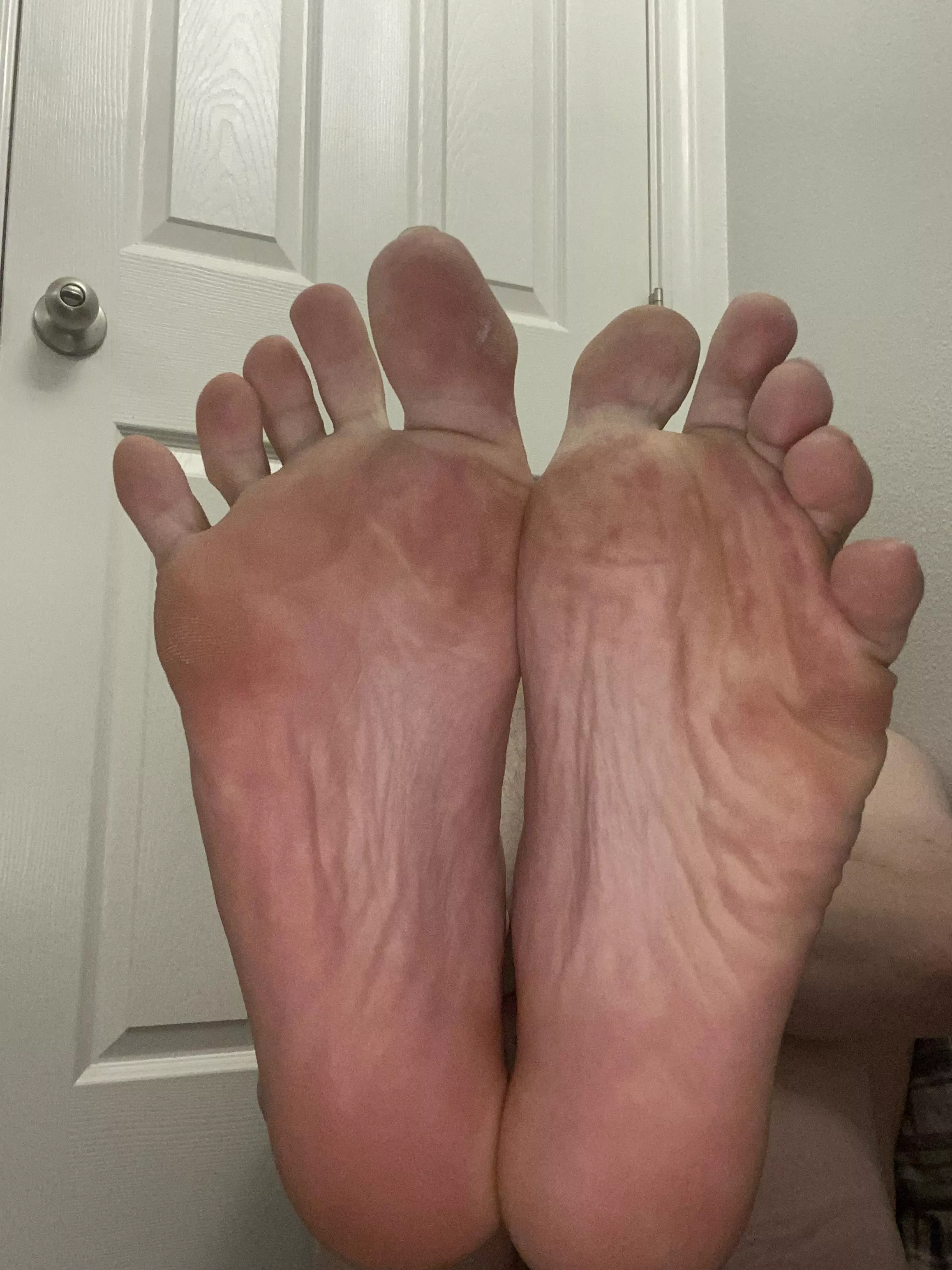 Really wish someone could take care of my sore feet