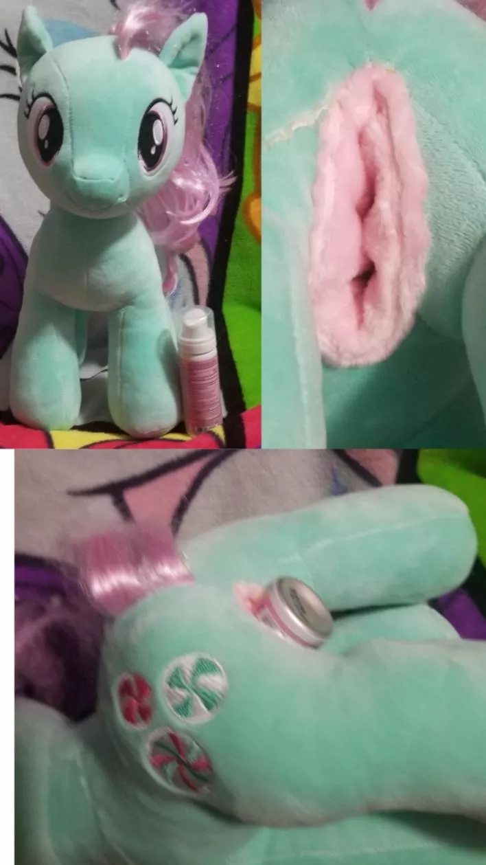 Recently commissioned NSFW fuckable my little pony Minty with one SPH