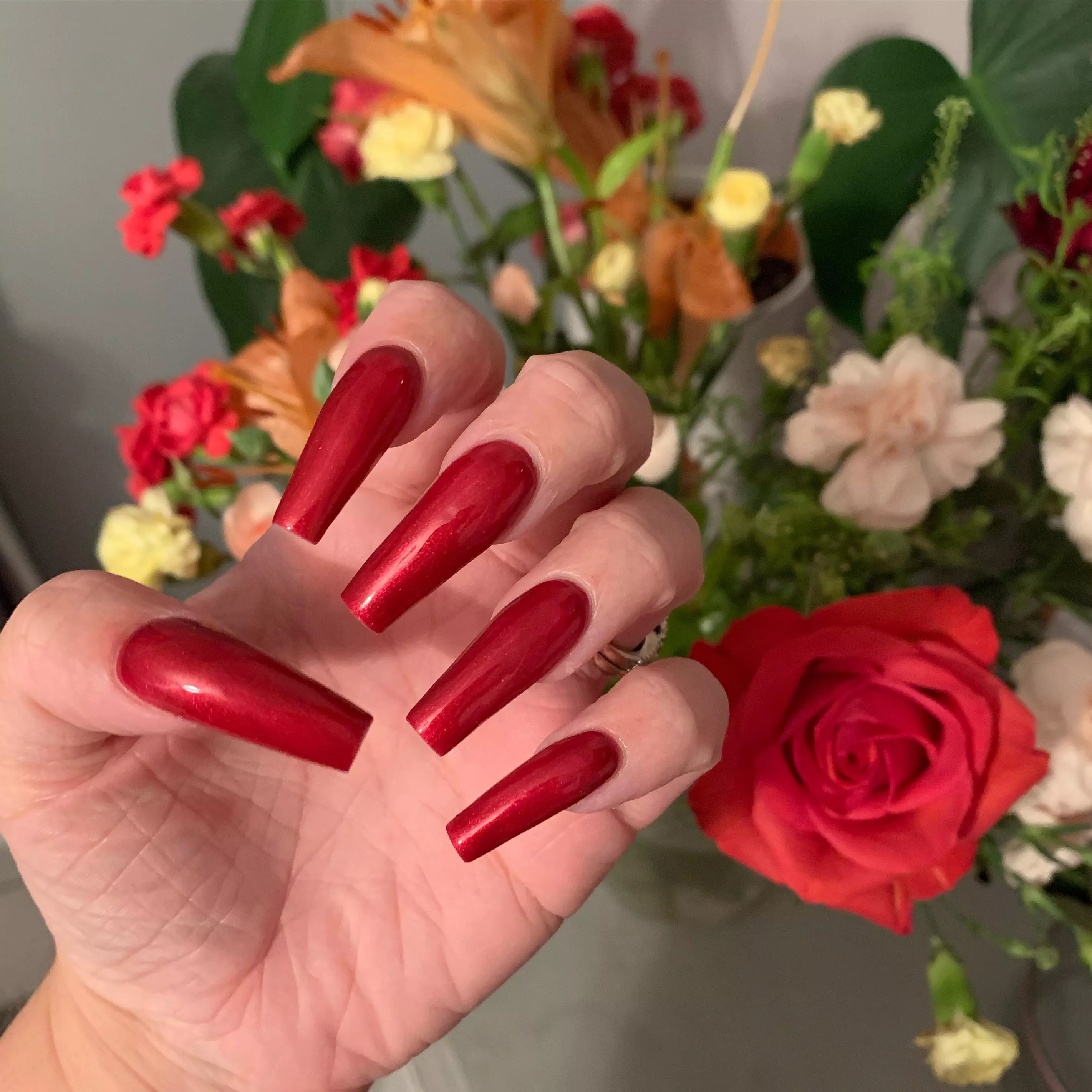 Red is the best nail colour… Do you agree? ♥️😍🙌🏼