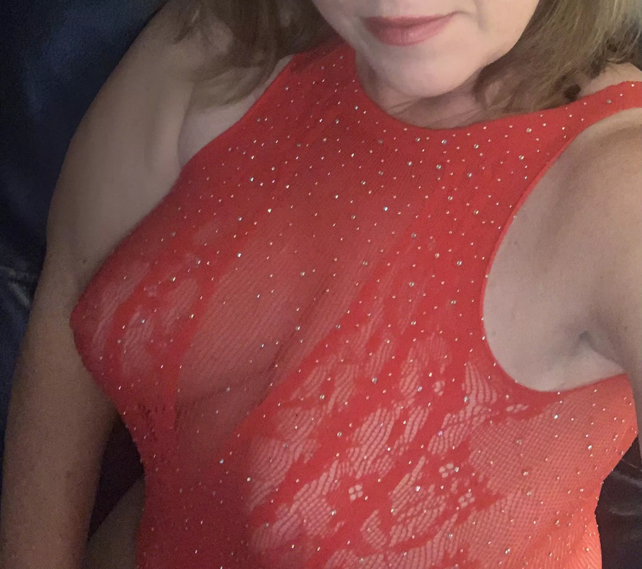 Red puts the Devil in my â€œMrs Jonesâ€ (51f) ðŸ”¥ðŸ˜ˆðŸ”¥