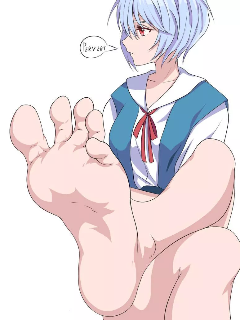 Rei feet