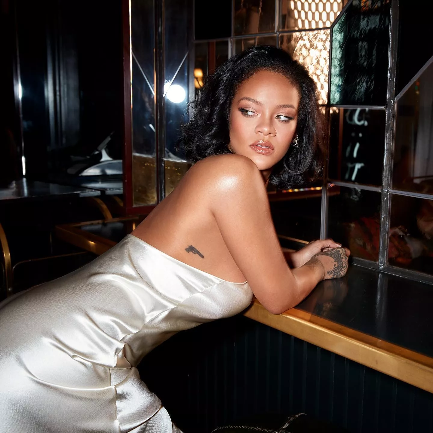 Rihanna Looking Pretty Damn Close To Perfection