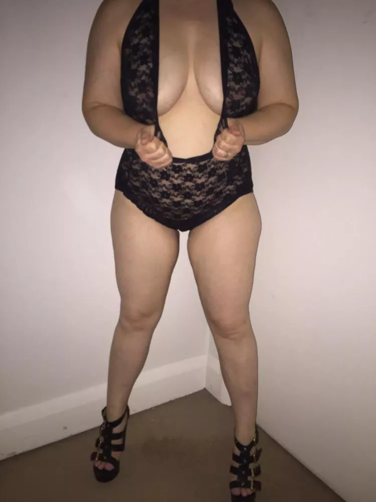 Rip off my bodysuit and fuck me!!