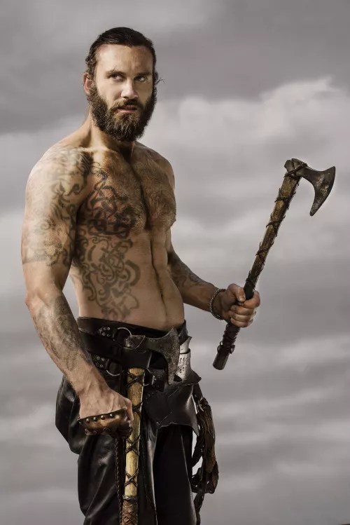 Rollo! [Clive Standen]