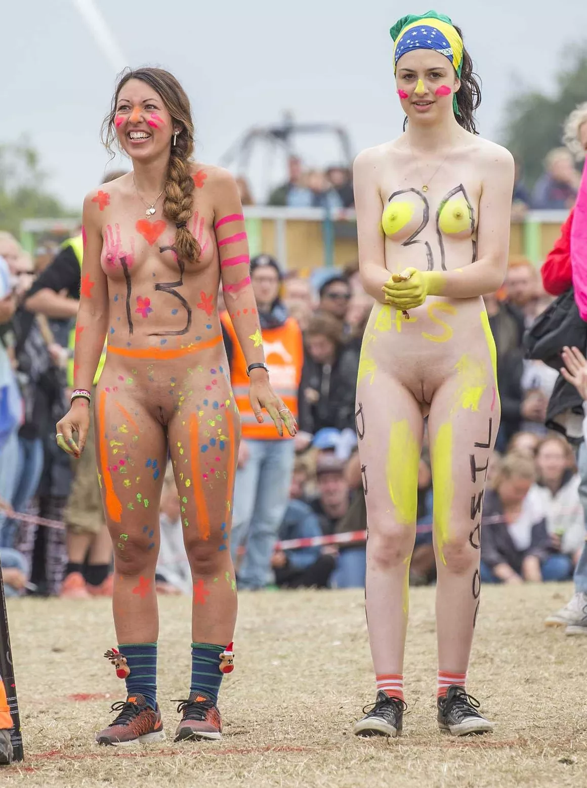 Roskilde Festival nude run babes