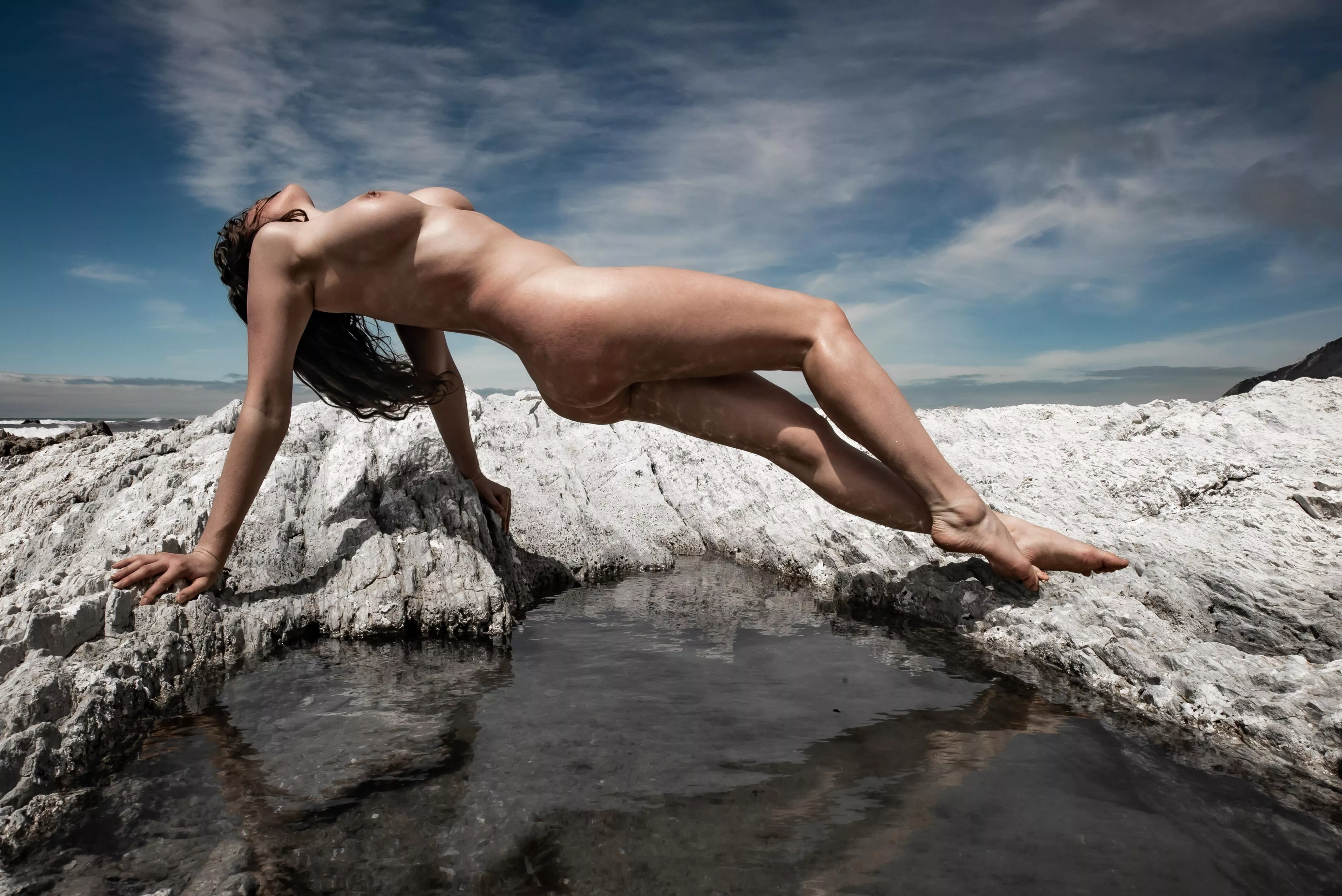 Ruby straddles Waipapa Bay