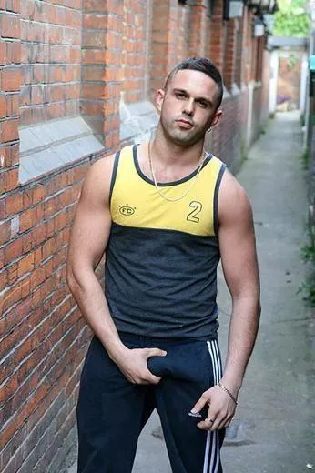 “Scally bulge” …