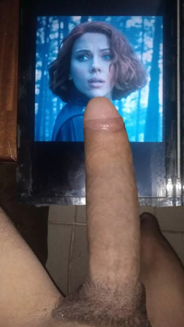 Scarlett Johansson cocktribute